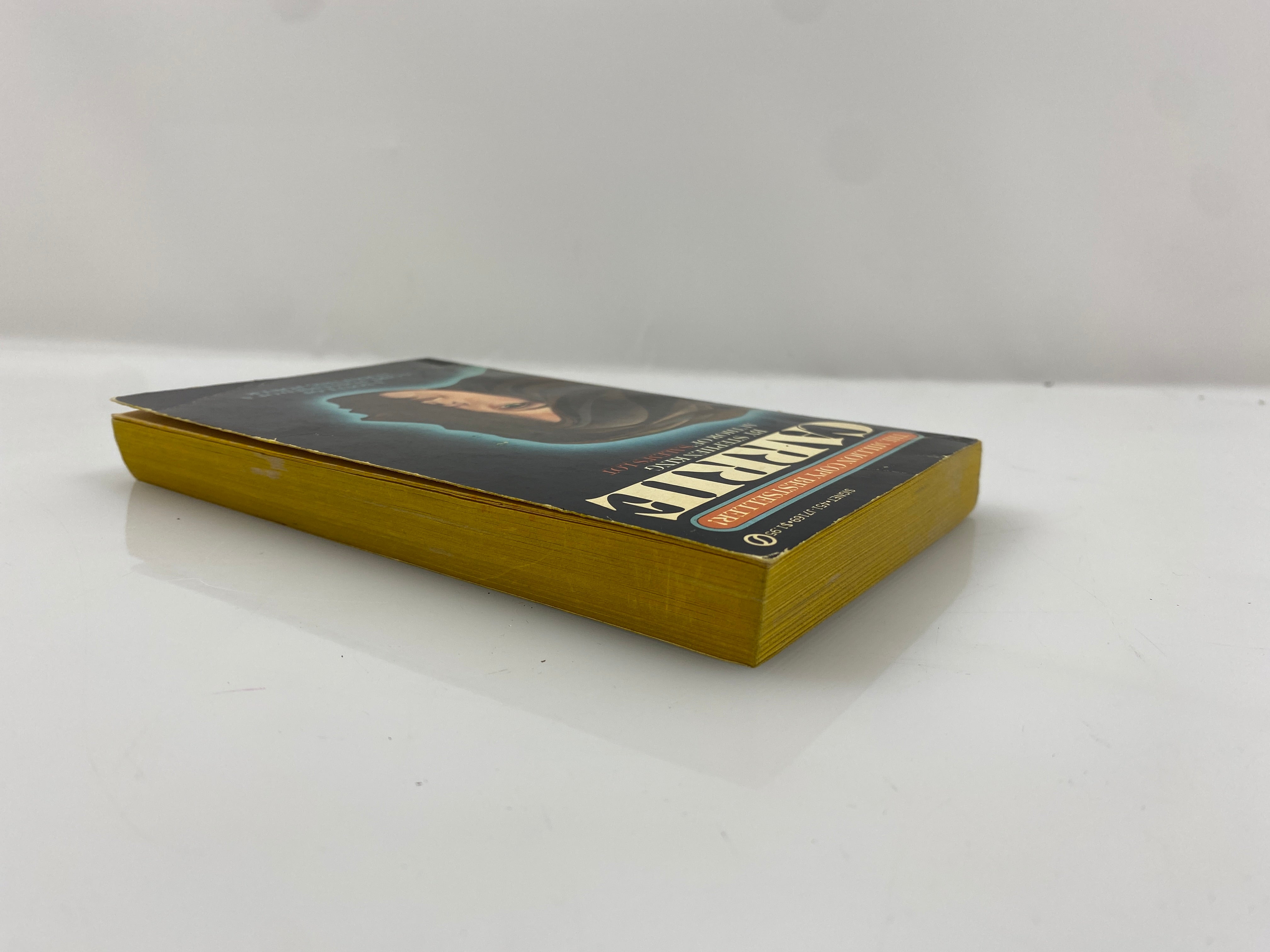 Carrie by Stephen King 1st Signet Printing 1975 SC