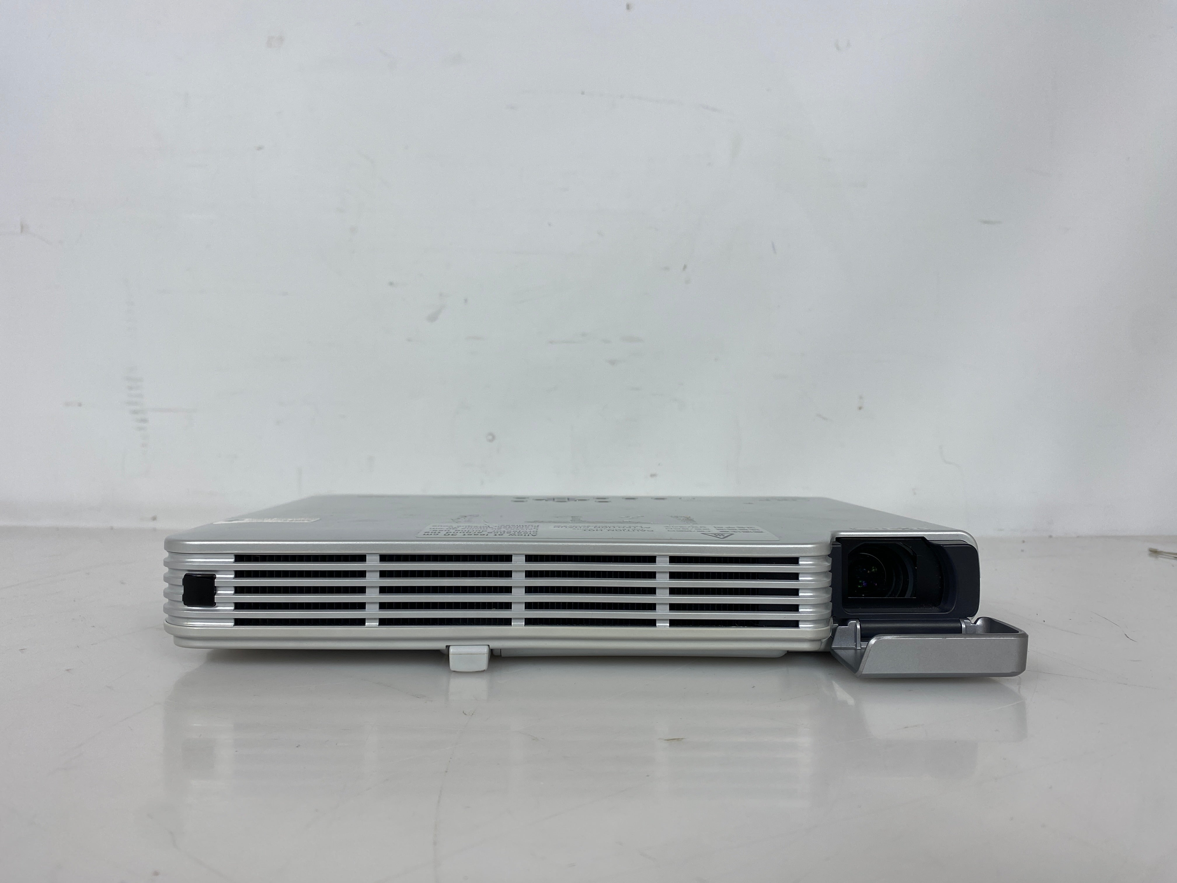 Casio XJ-S31 XGA Portable Projector