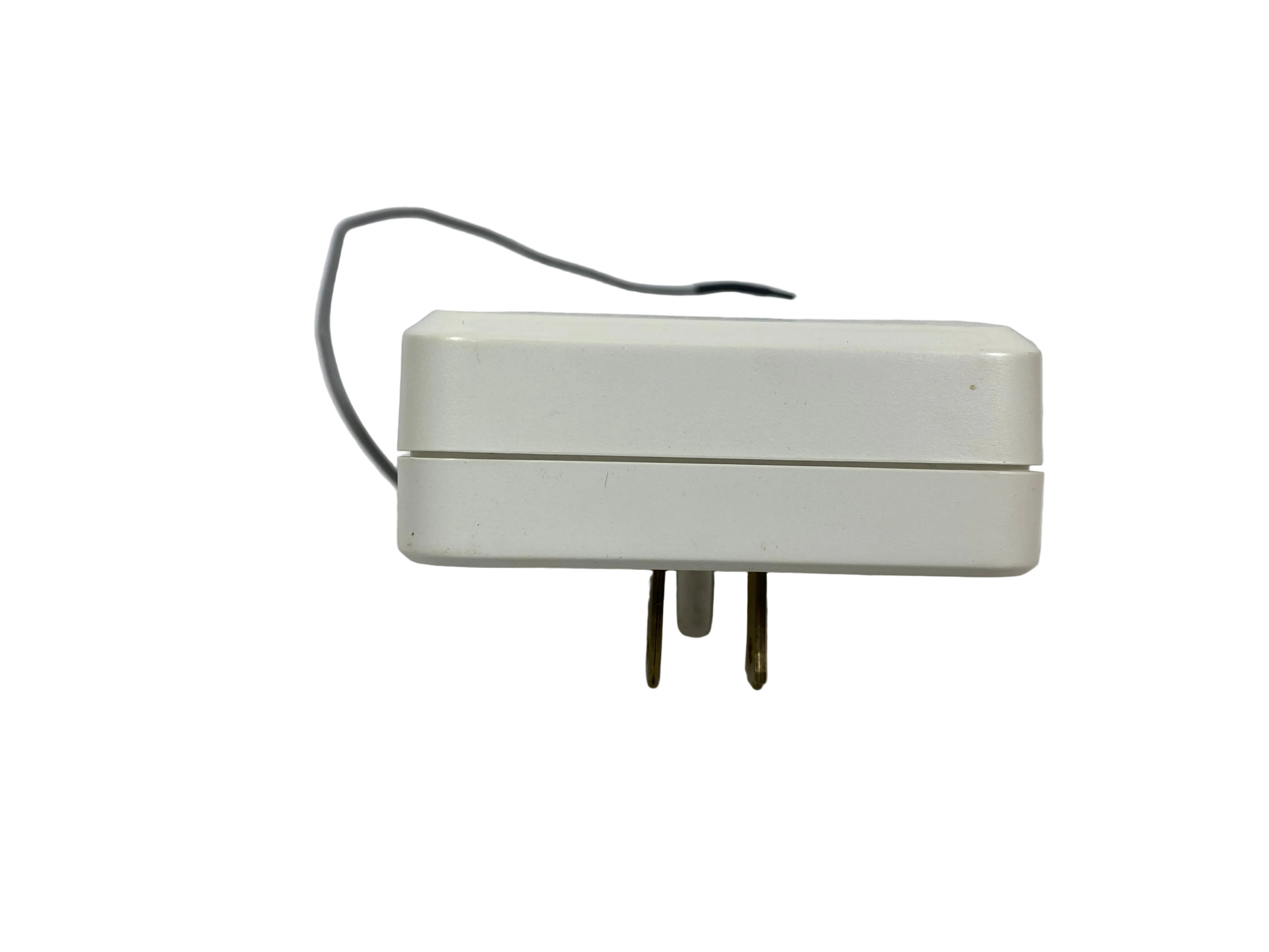 Chamberlain PILCEW-P1 Smart Lamp Control