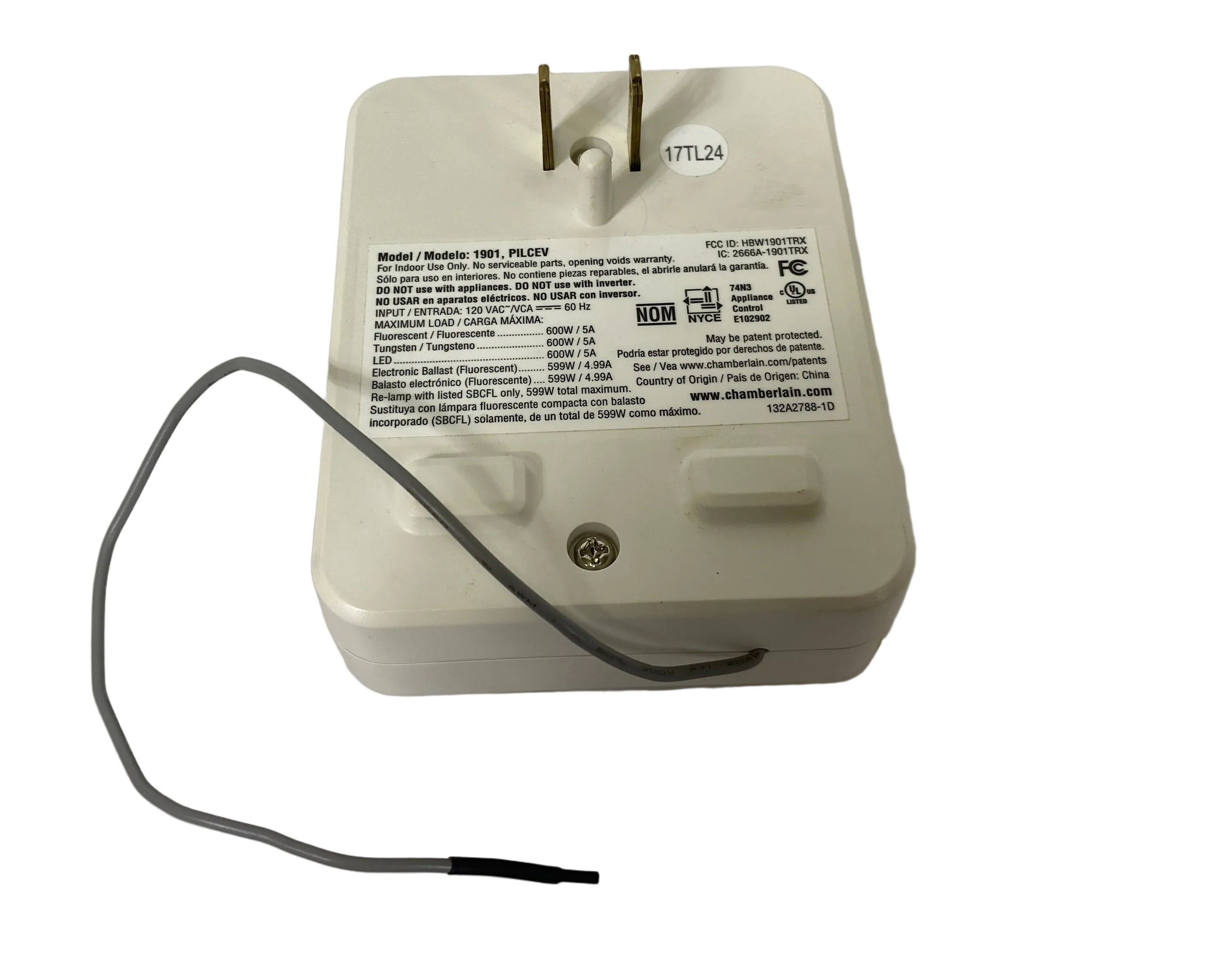 Chamberlain PILCEW-P1 Smart Lamp Control