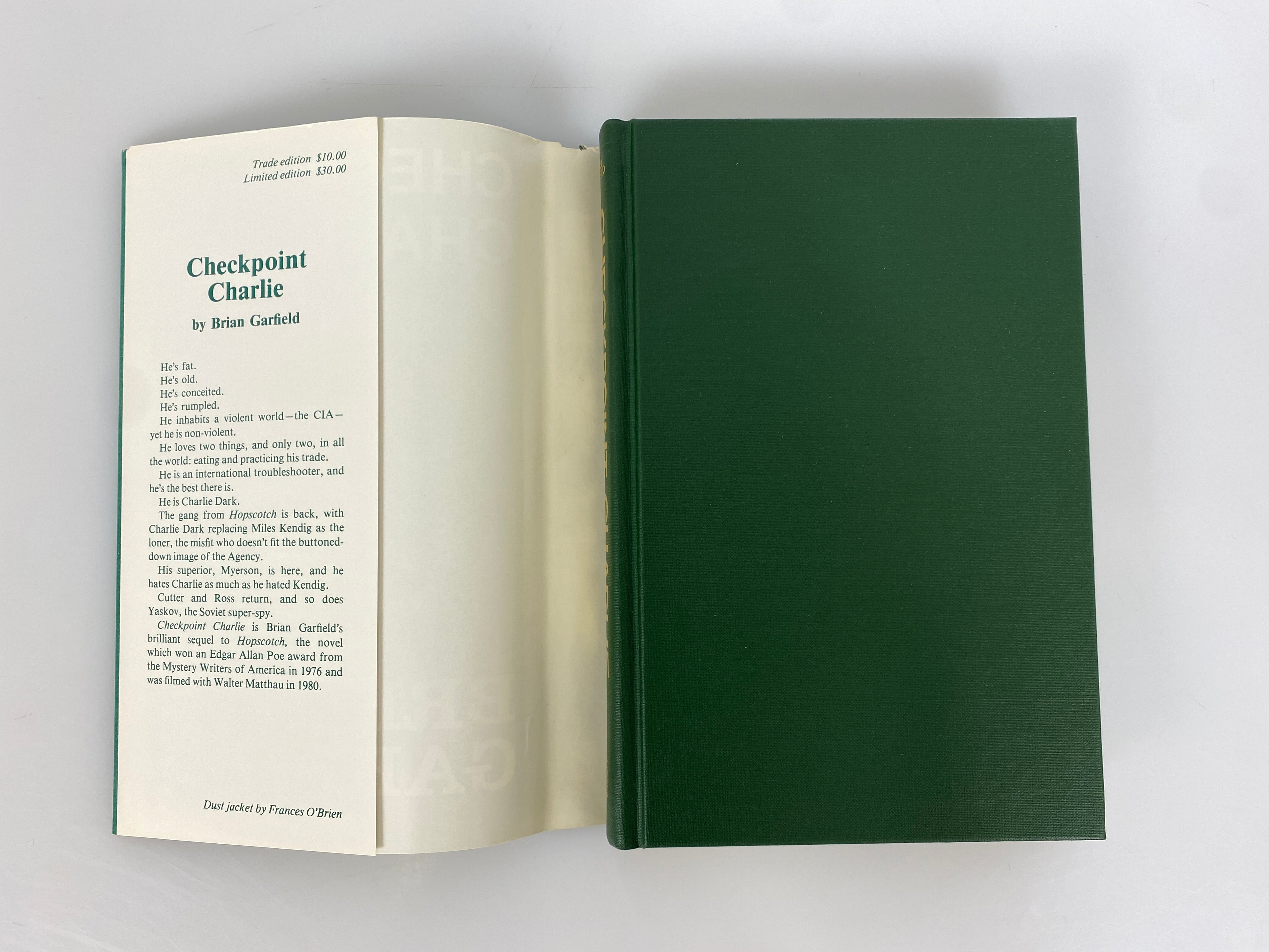 Checkpoint Charlie by Garfield 1981 Signed 3/250 Mysterious Press DJ Slipcase