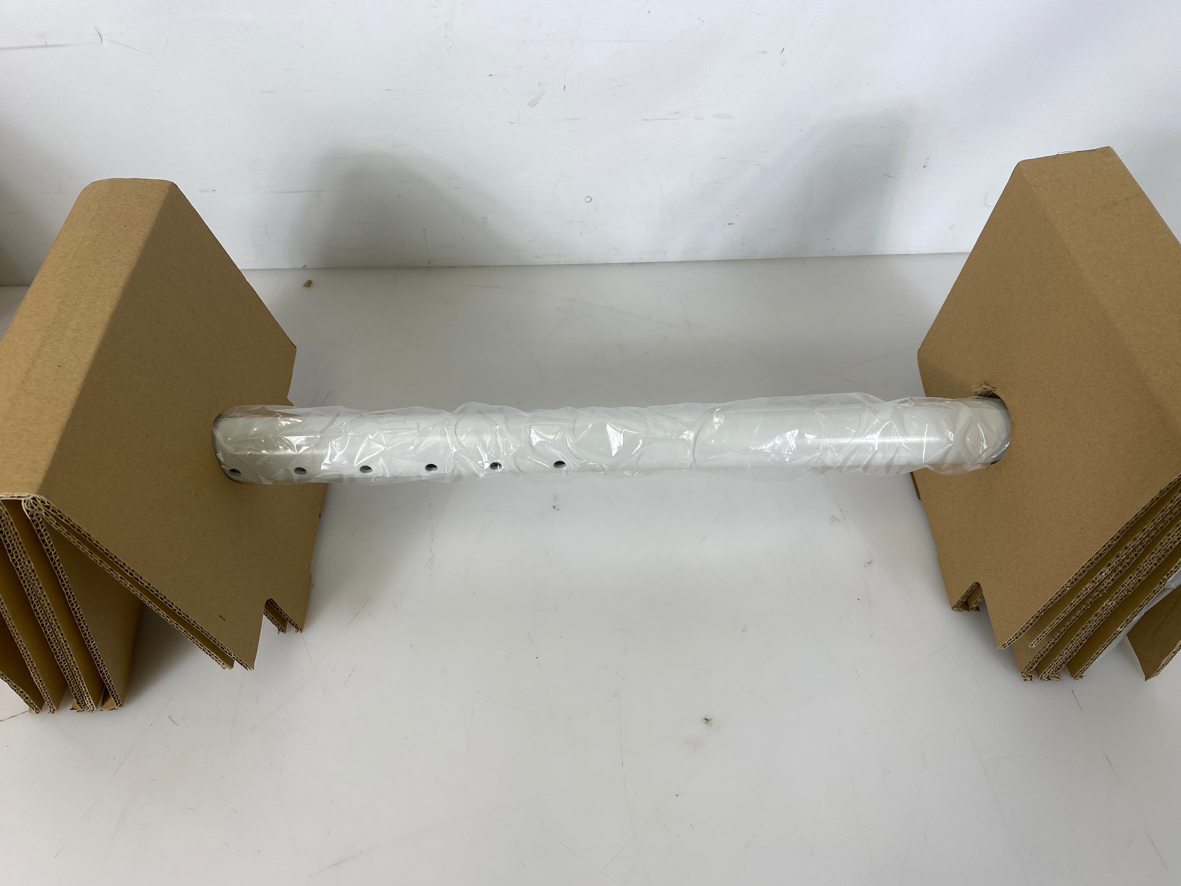 Chief CMA100W 8" Ceiling Plate with Adjustable 1.5" NPT Column *New*