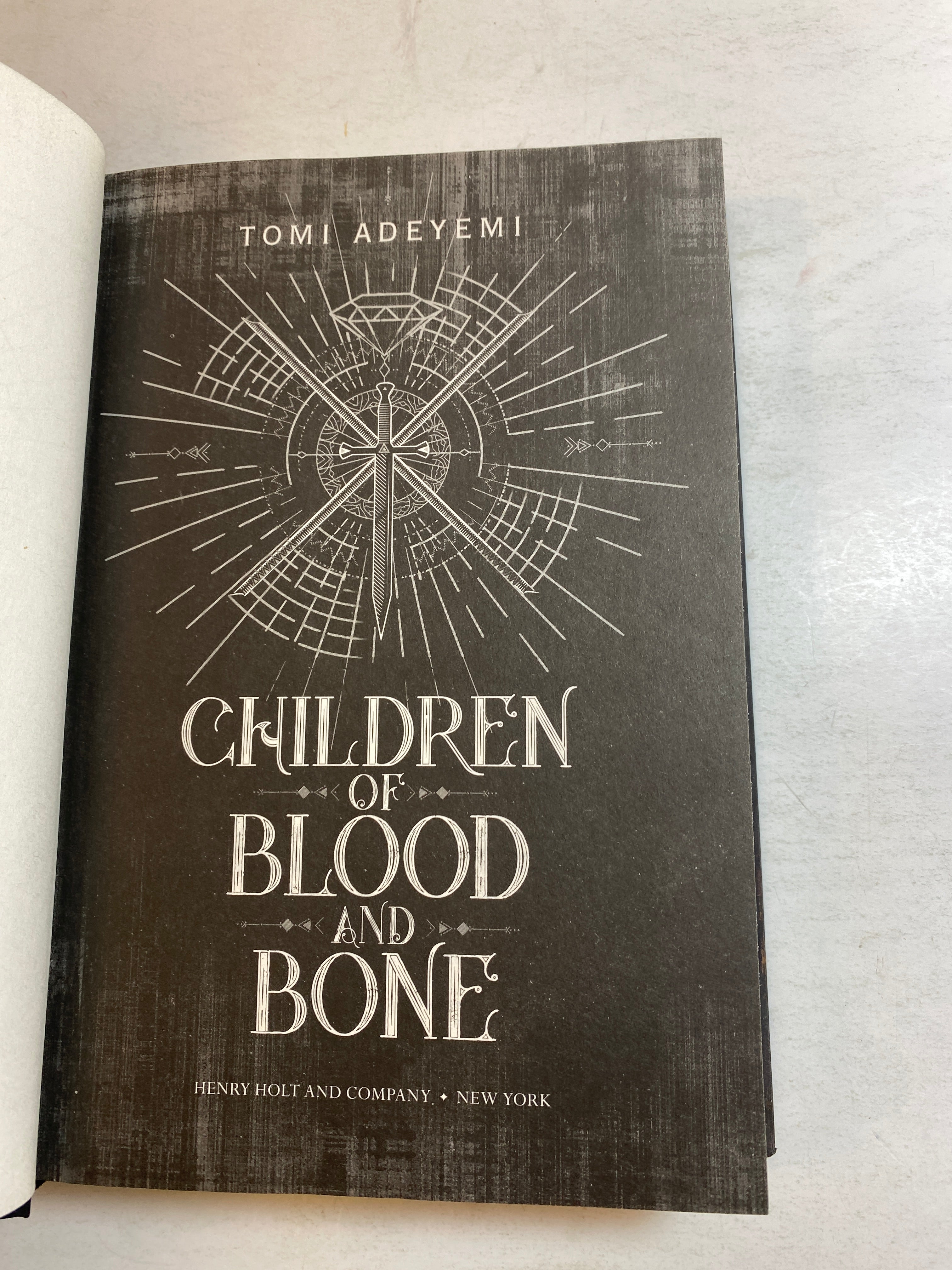 Children of Blood and Bone Tomi Adeyemi 2018 HCDJ