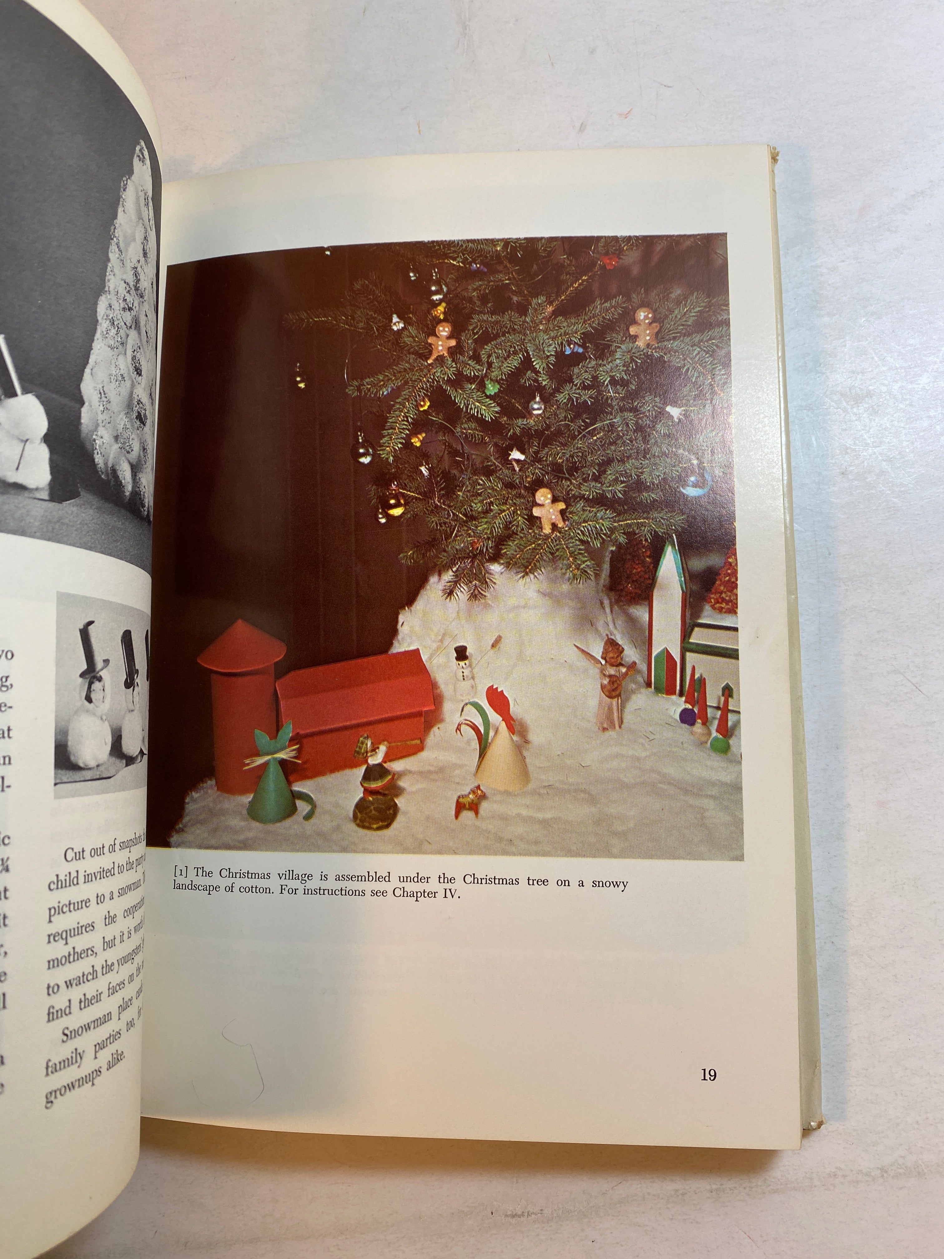 Christmas Magic HCDJ 1964 Margaret Perry