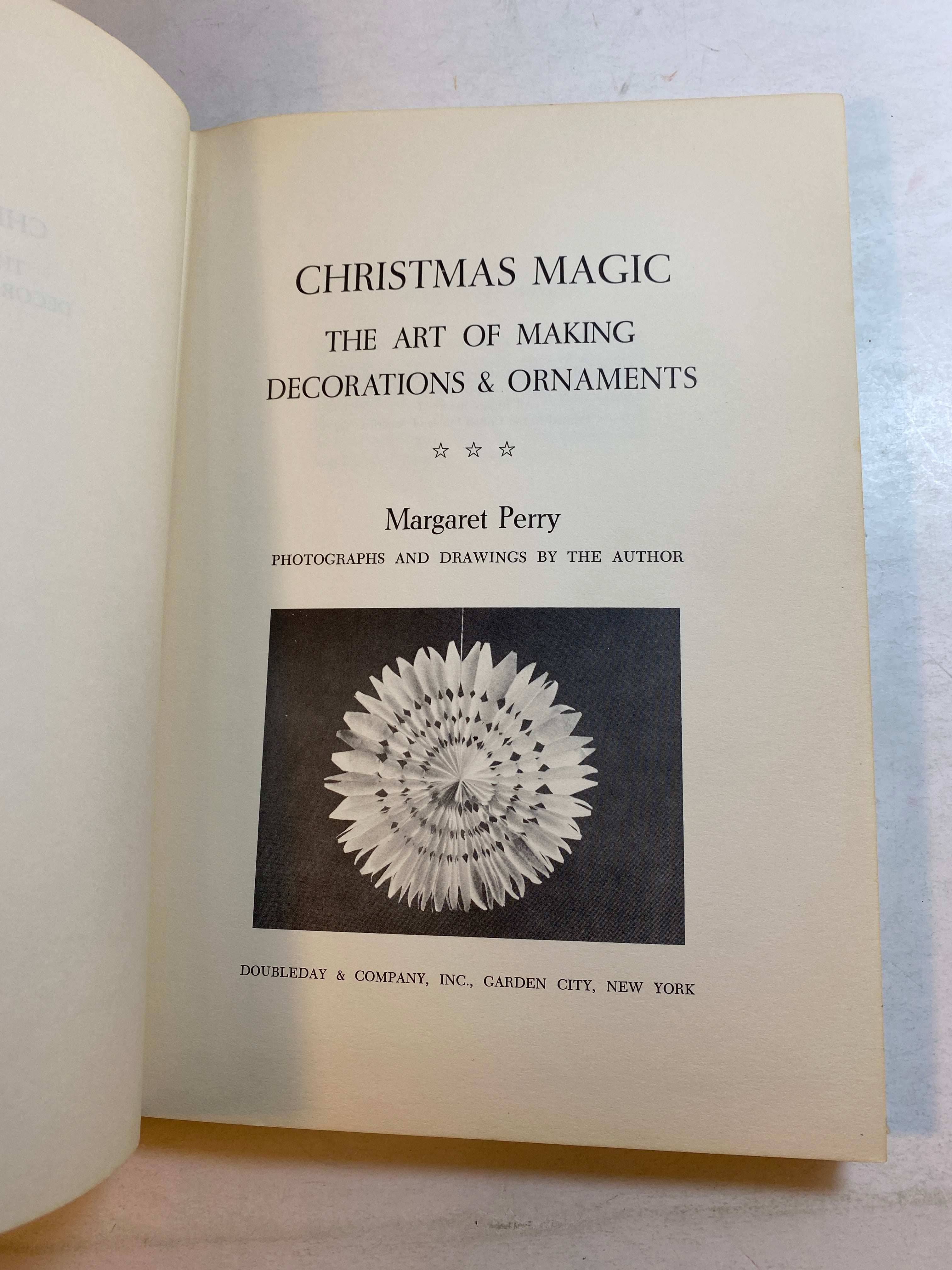 Christmas Magic HCDJ 1964 Margaret Perry