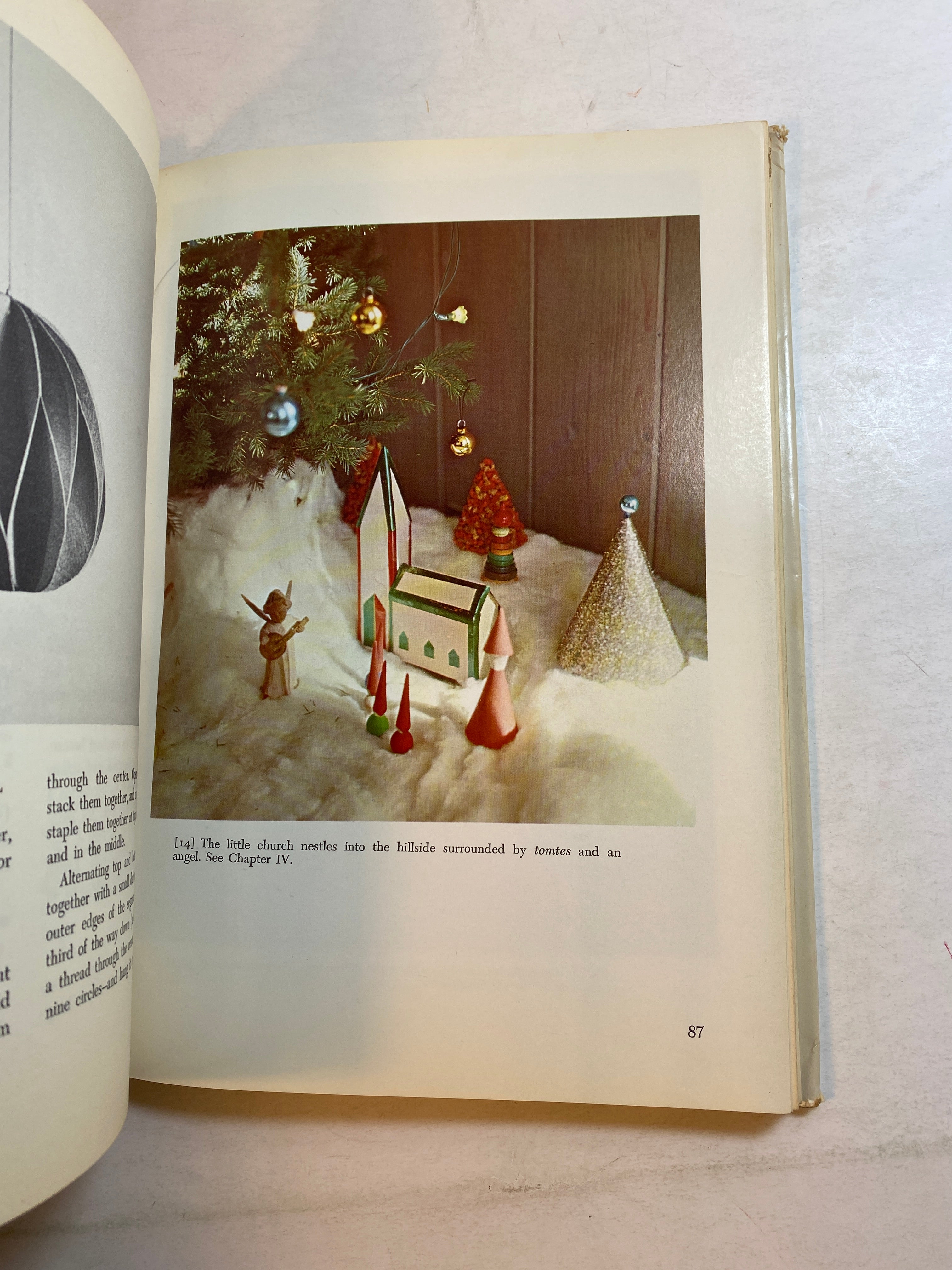 Christmas Magic HCDJ 1964 Margaret Perry