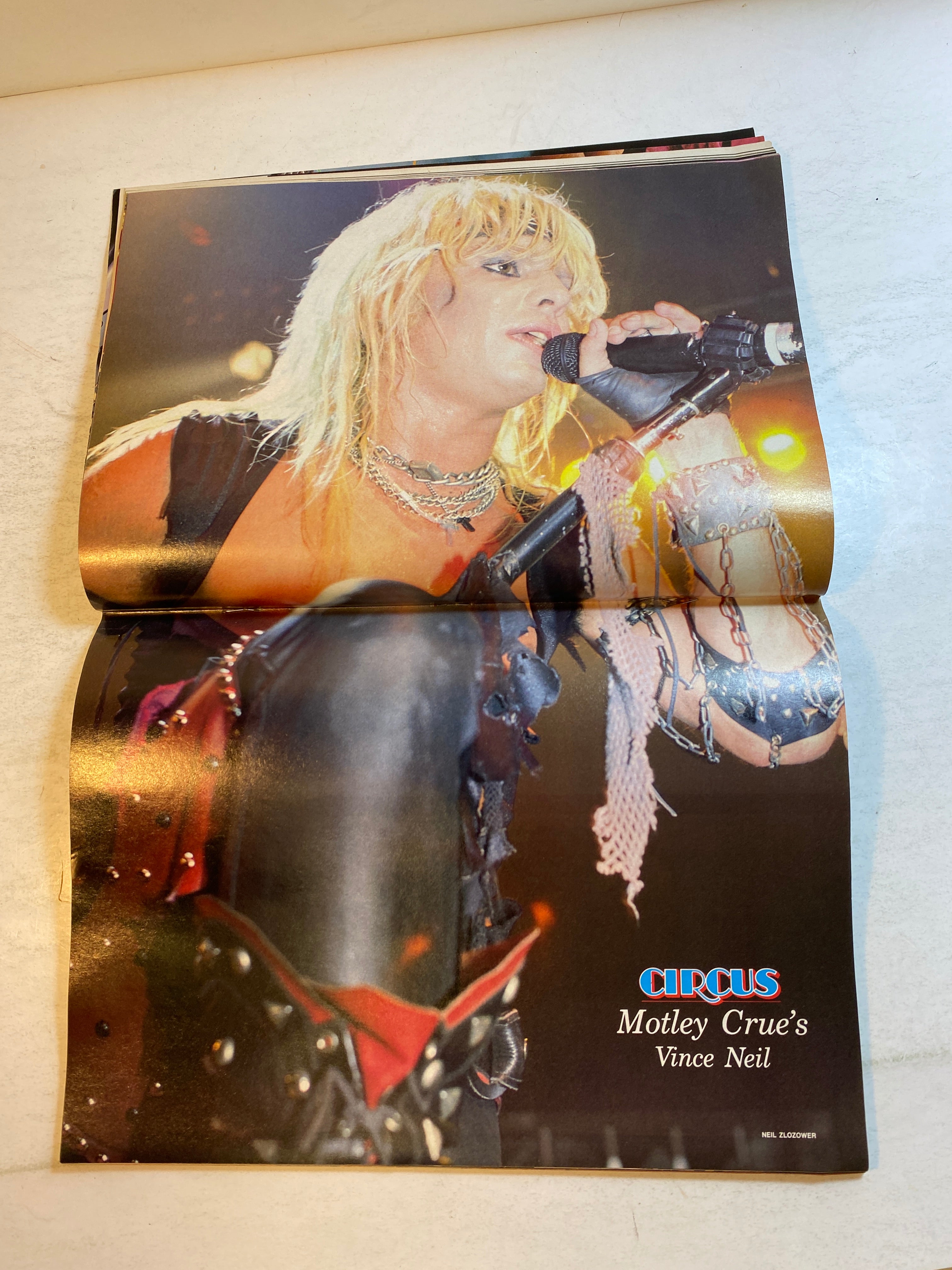 Circus Magazine November 30, 1984 Twisted Sister