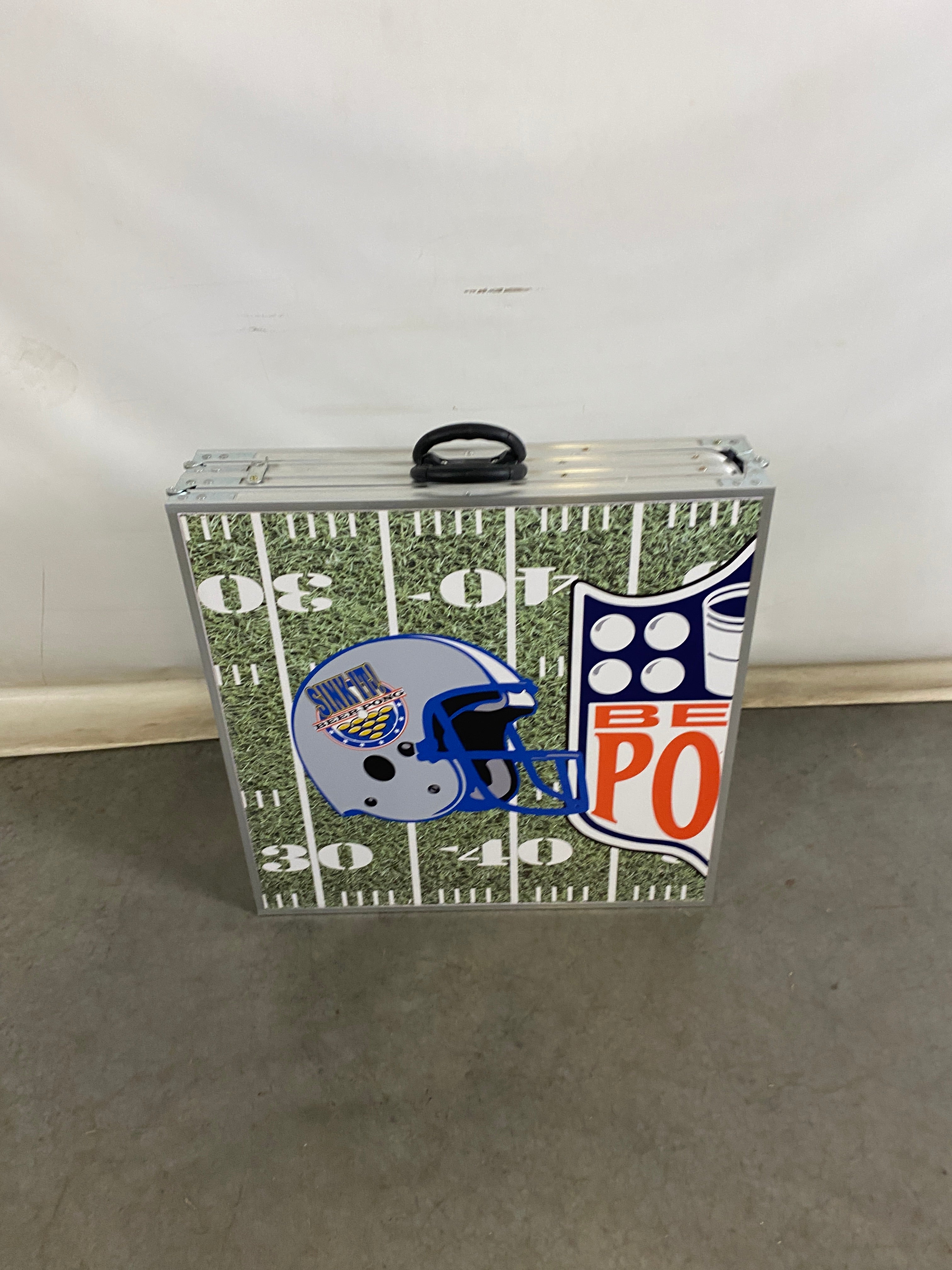 Collapsible Detroit Lions Beer Pong Table