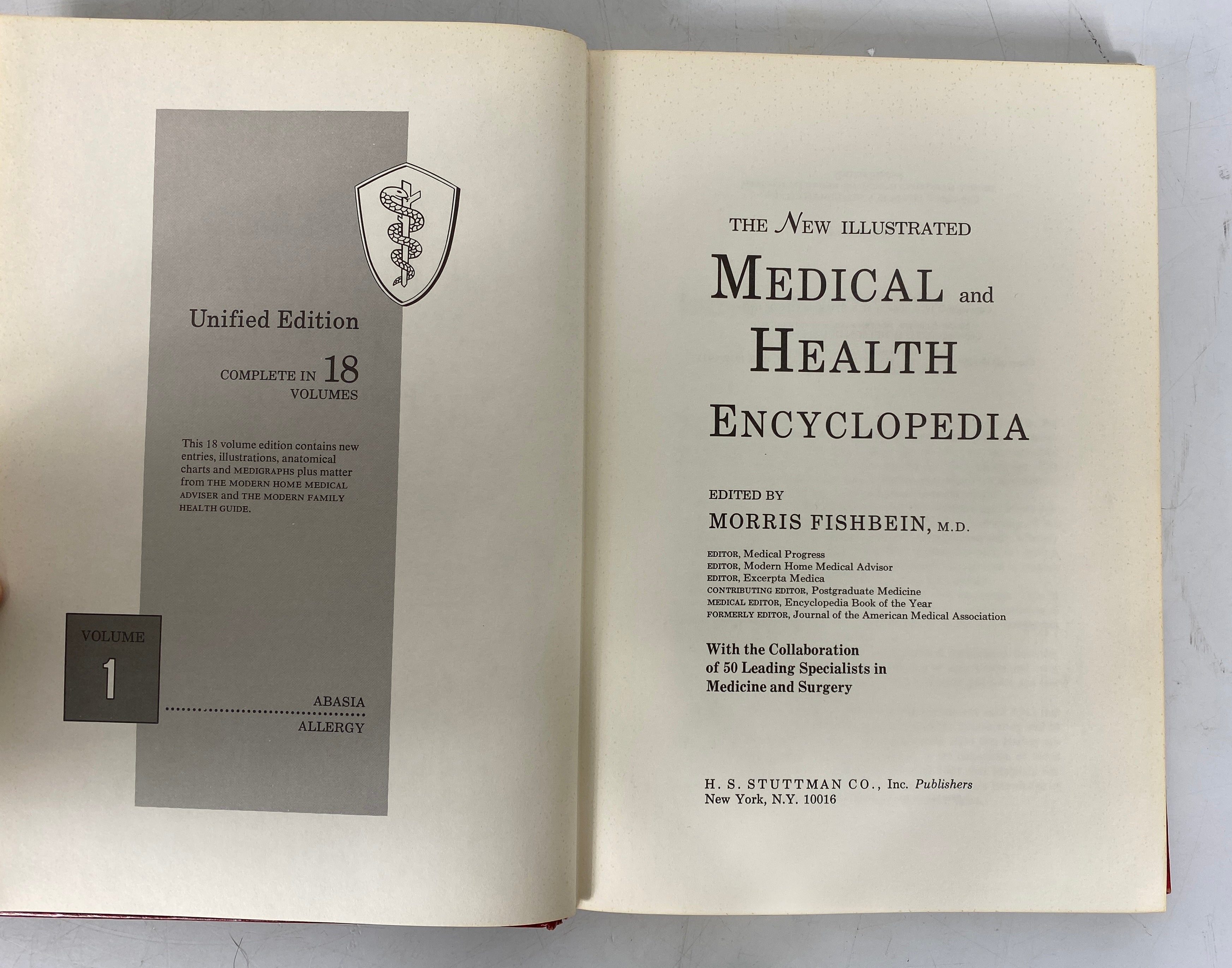 Complete 18 Volume Set: The New Illustrated Medical & Health
