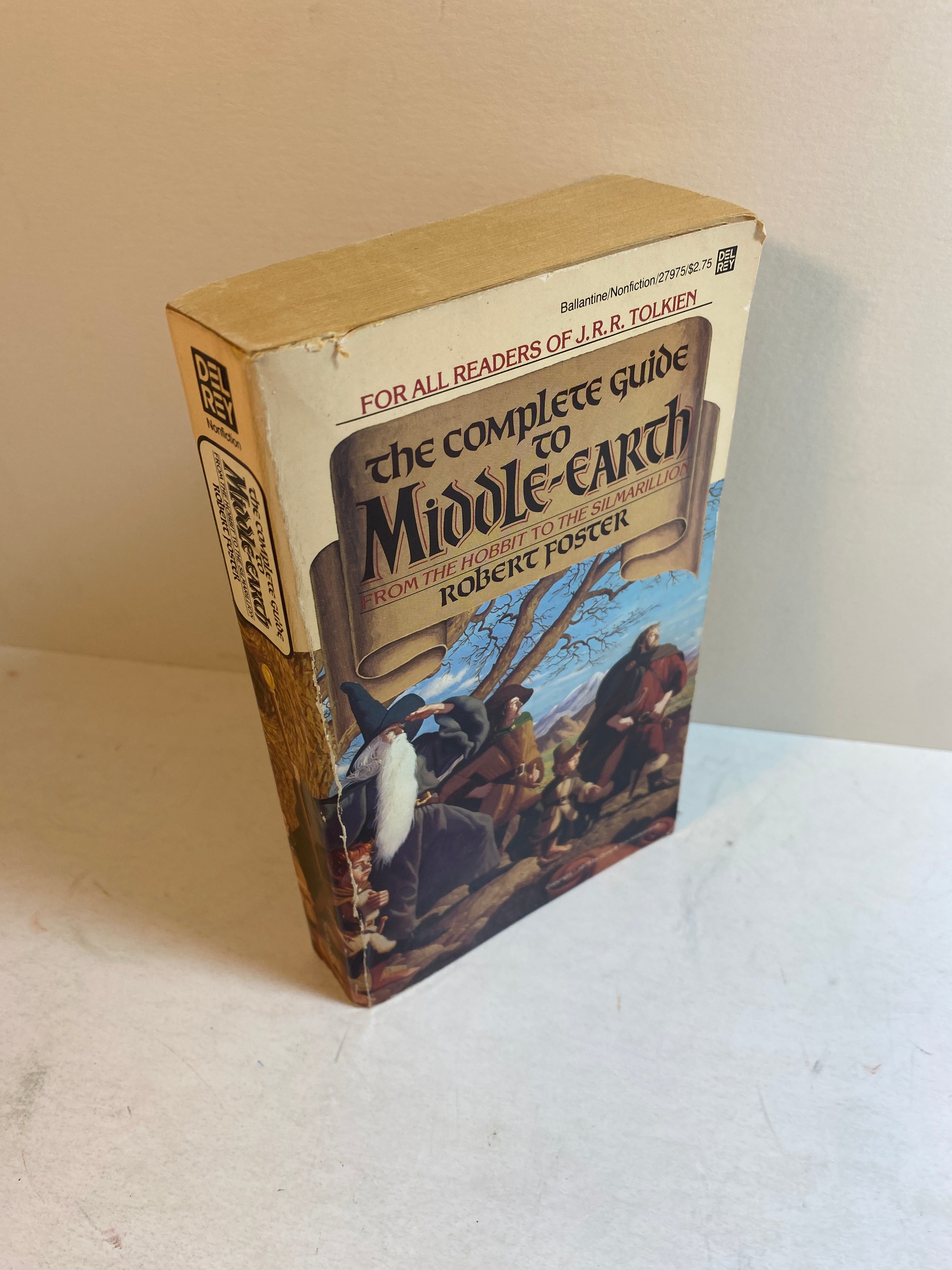 Complete Guide to Middle Earth Robert Foster paperback 1979