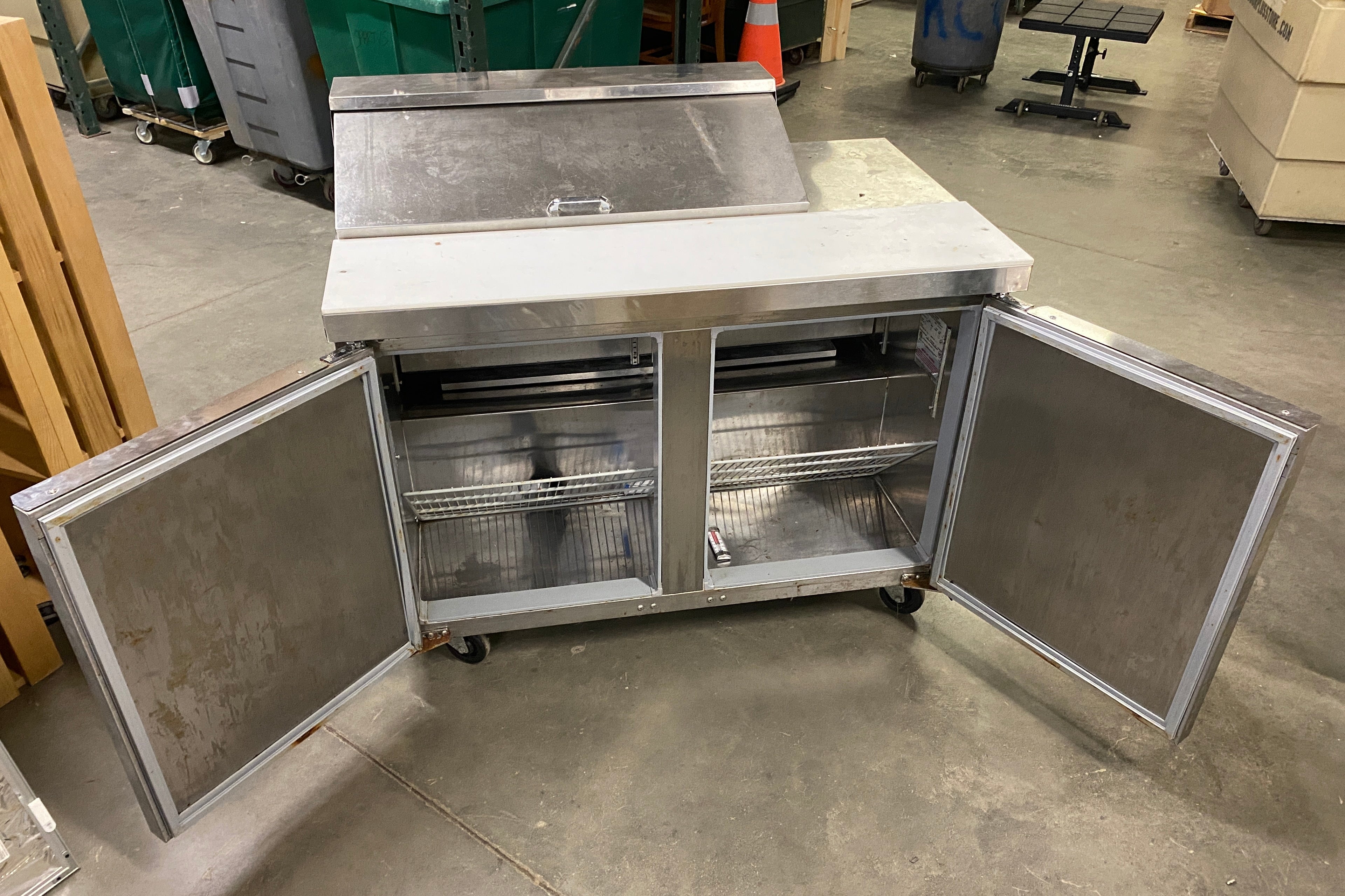Continental #DL48-10 Deli 2 Door Cooling Cart