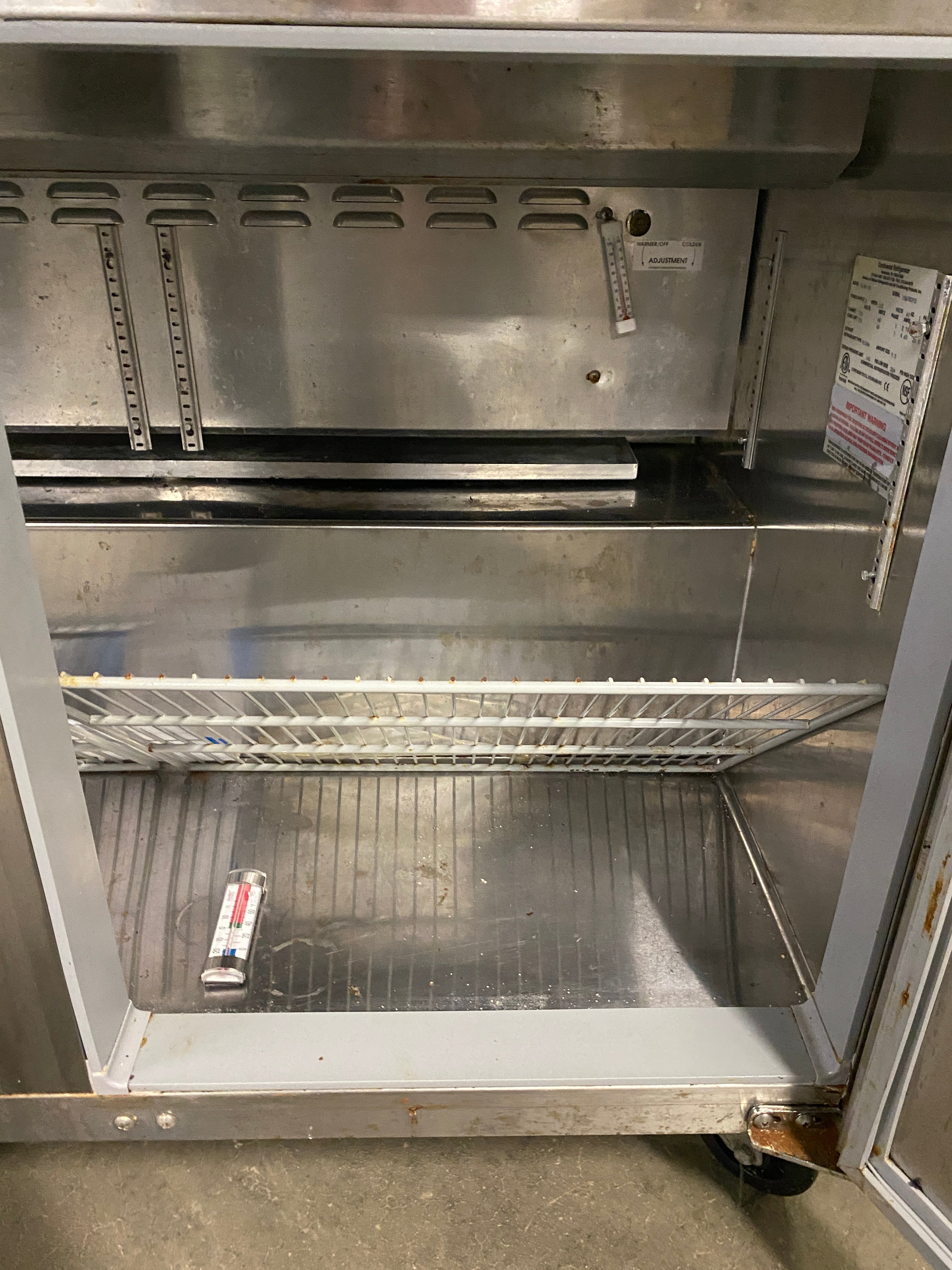 Continental #DL48-10 Deli 2 Door Cooling Cart