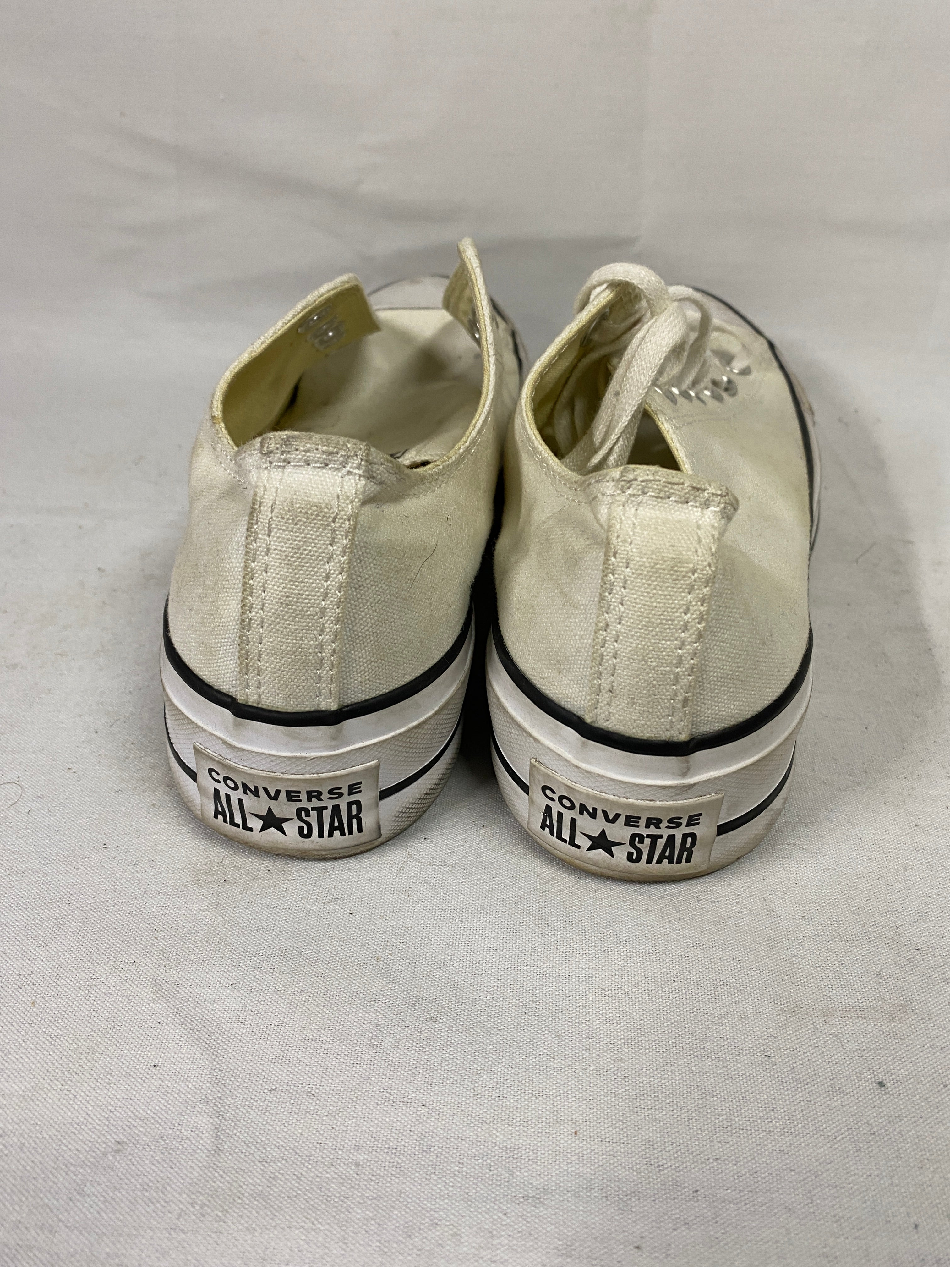 Converse All Star Chuck Taylor White Lift OX Sneakers Women's Size 8