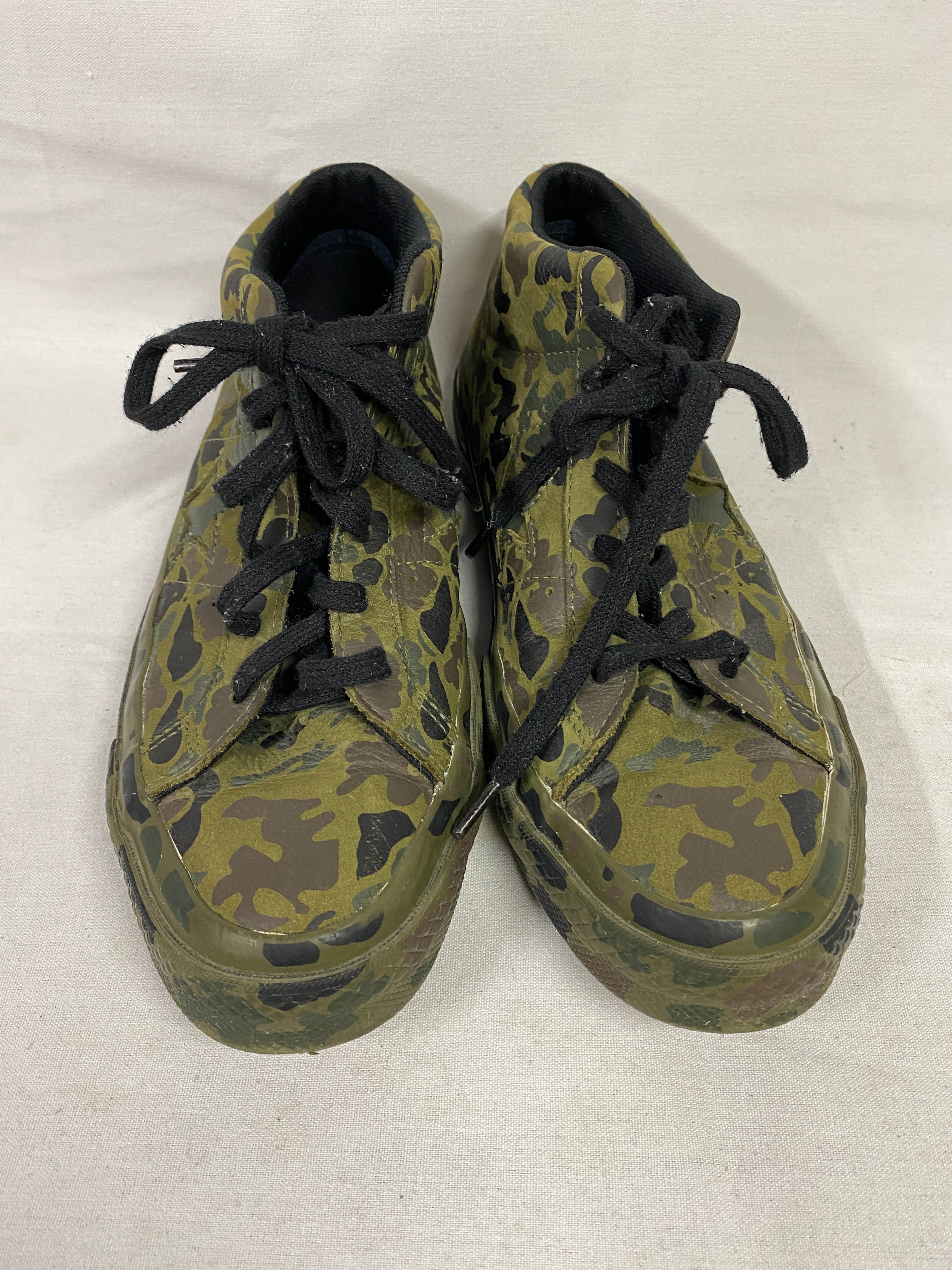 Converse One Star Camouflage Retro Mid Tops Skateboarding Shoes Men's Size 6/Women's 8