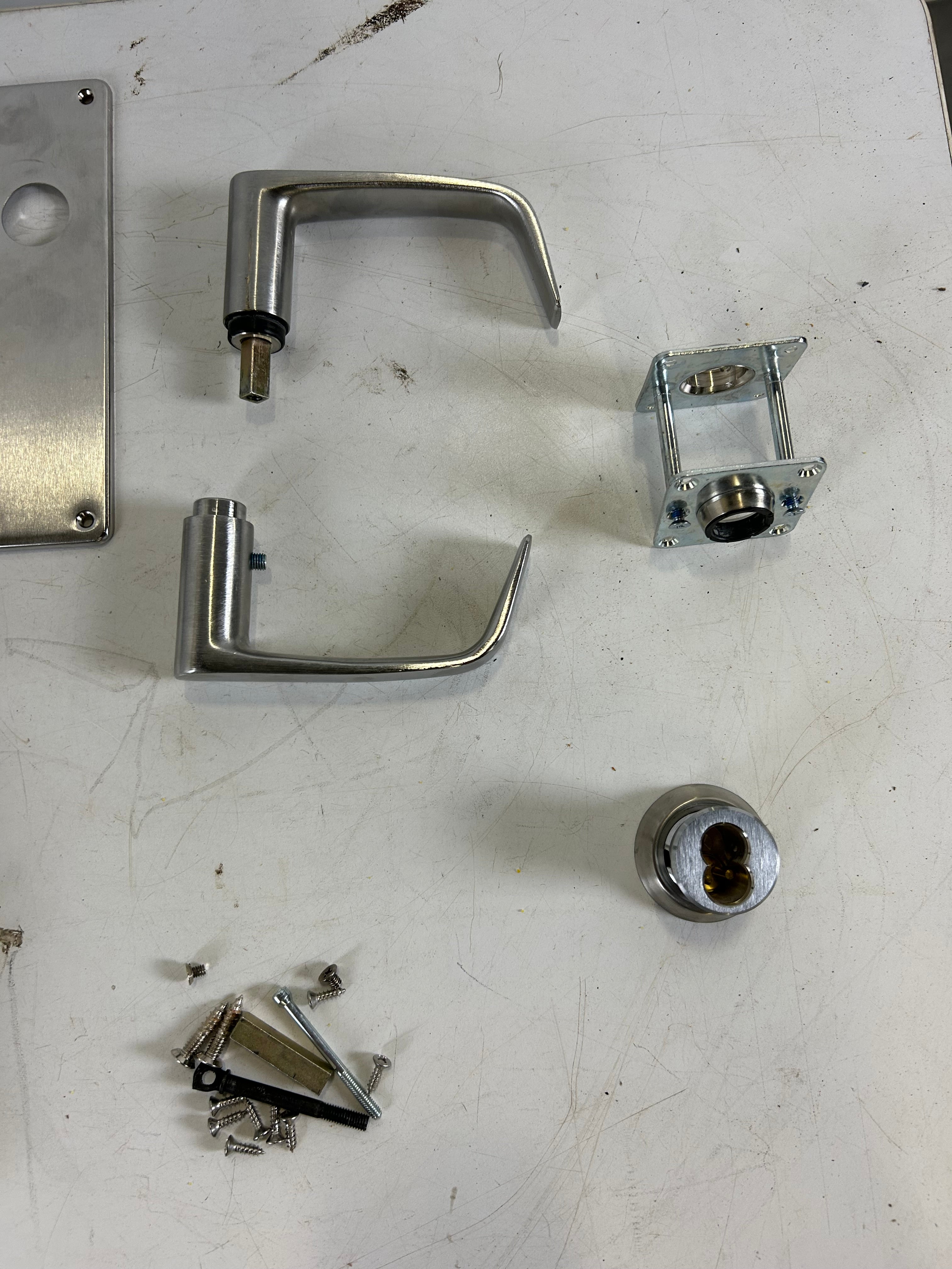 Corbin Russwin Ml2055 Nsm 626 Lever Lockset, Mechanical, Classroom