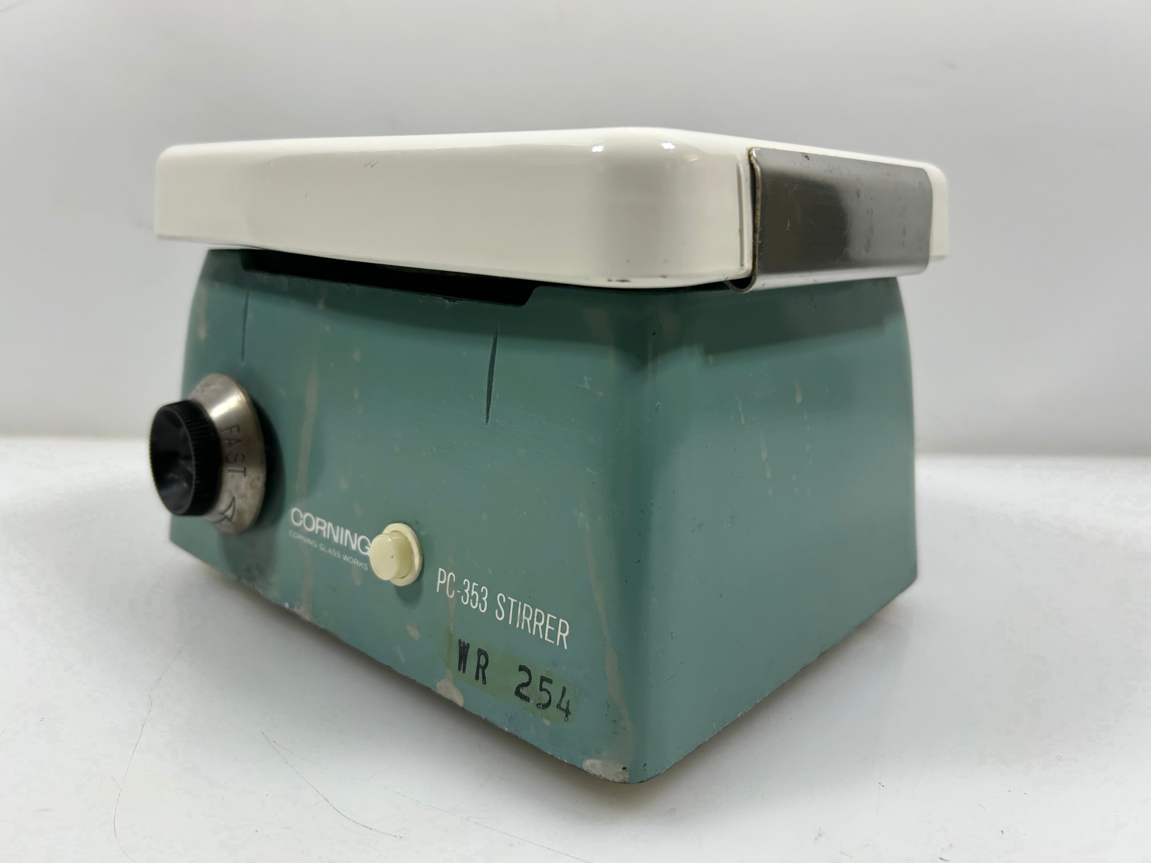 Corning PC 353 Magnetic Stirrer