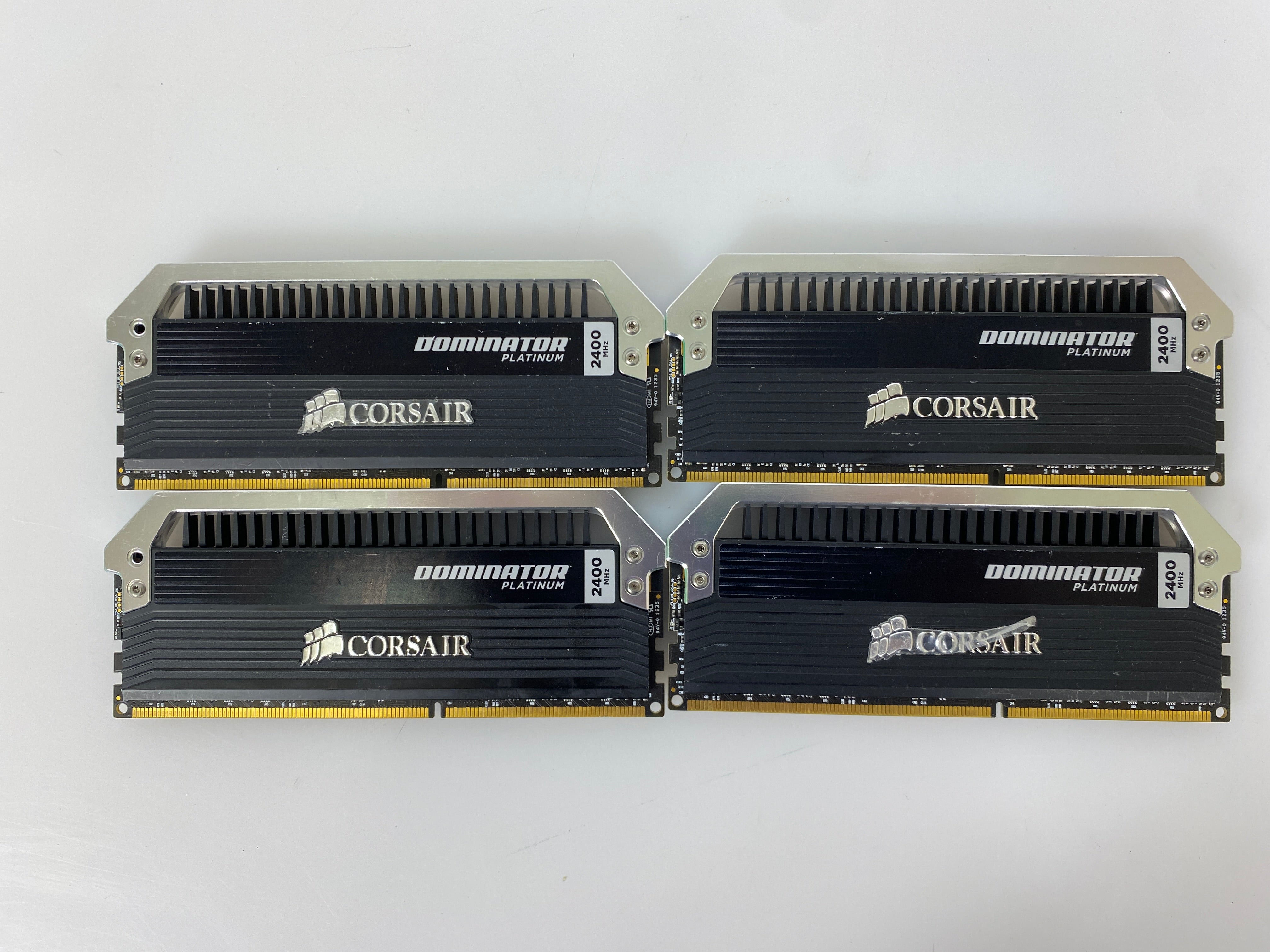 Corsair Dominator Platinum 32GB 4x8GB 2400 MHz Memory Sticks