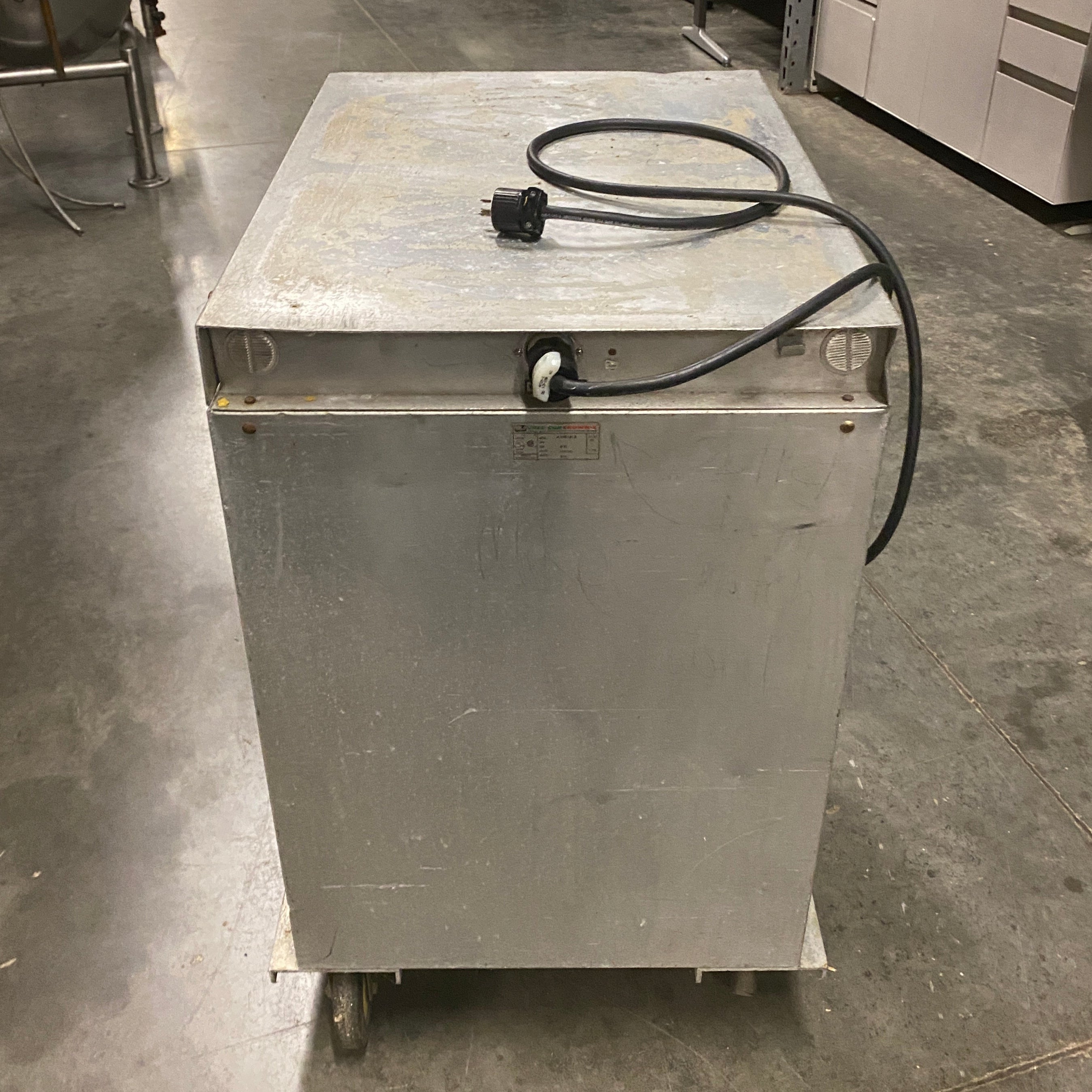 Cres-Cor Crown-X #H-339-1813 Hot Cabinet