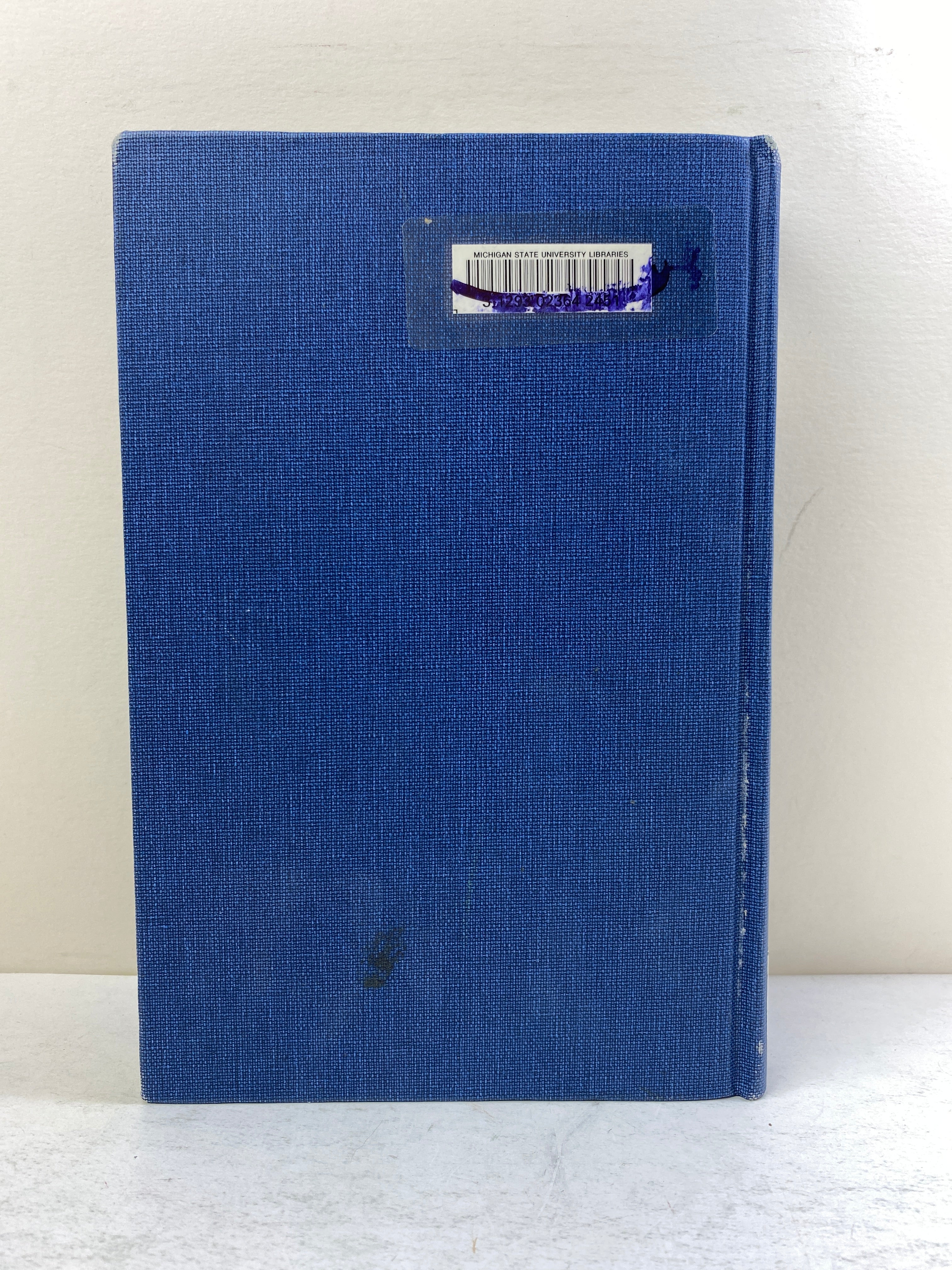 Crime Prevention Through Urban Design Defensible Space Newman Ex-library 1972 HC