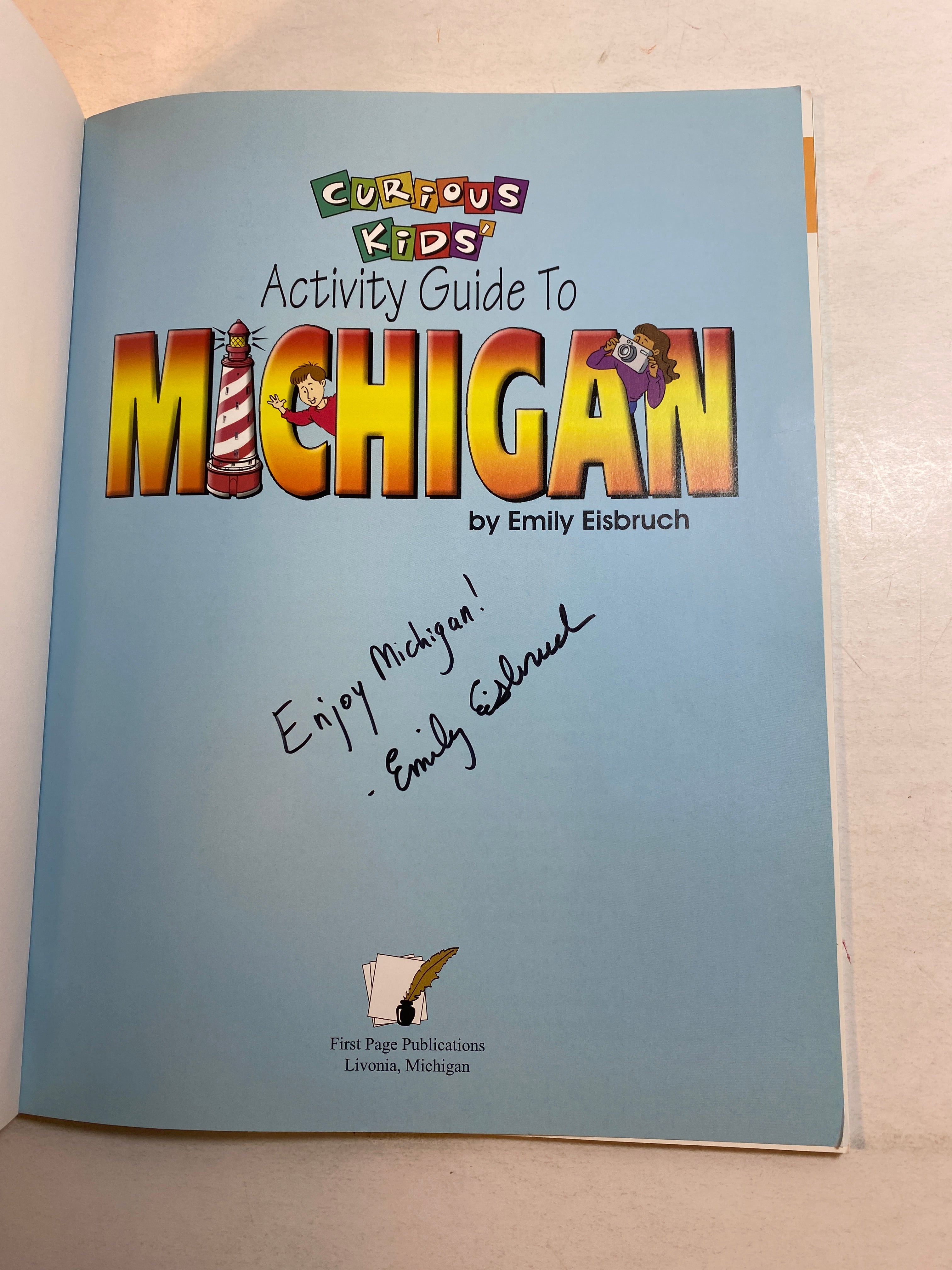 Curious Kids Michigan Activity Guide 2005 *Signed*
