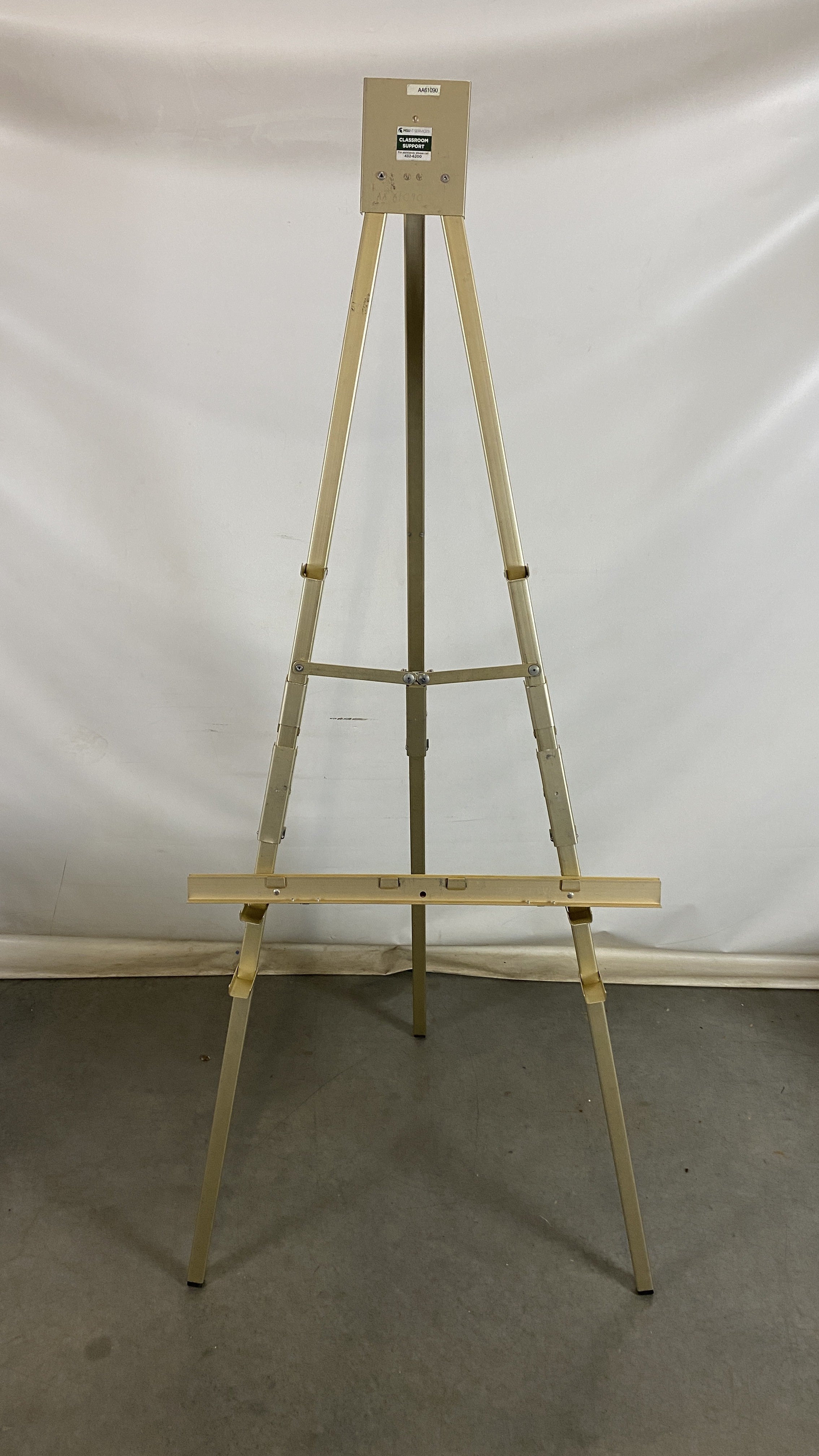 Da-Lite Aluminum Easel Stand with Case