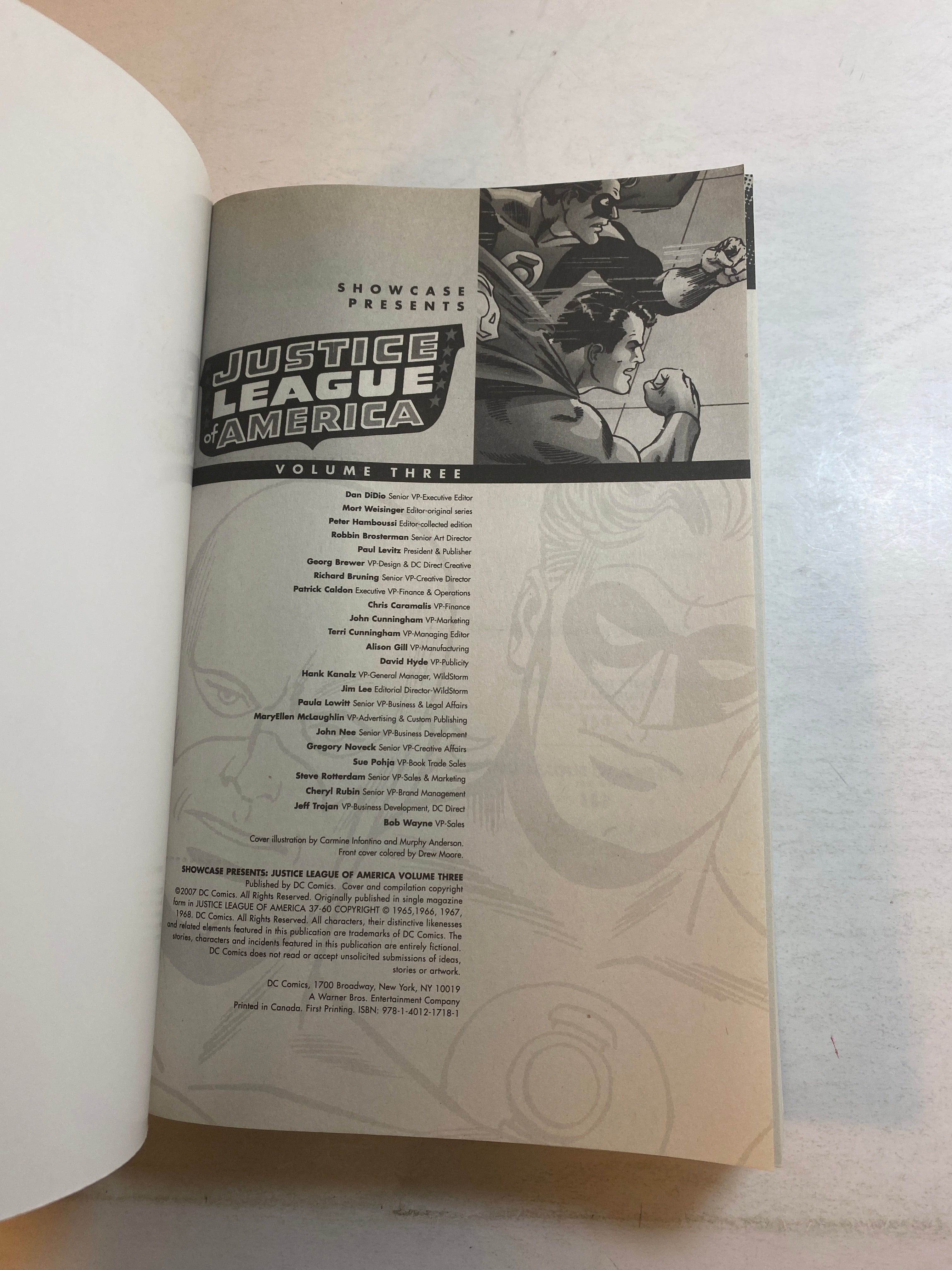 DC Comics Showcase Justice League America SC 2007