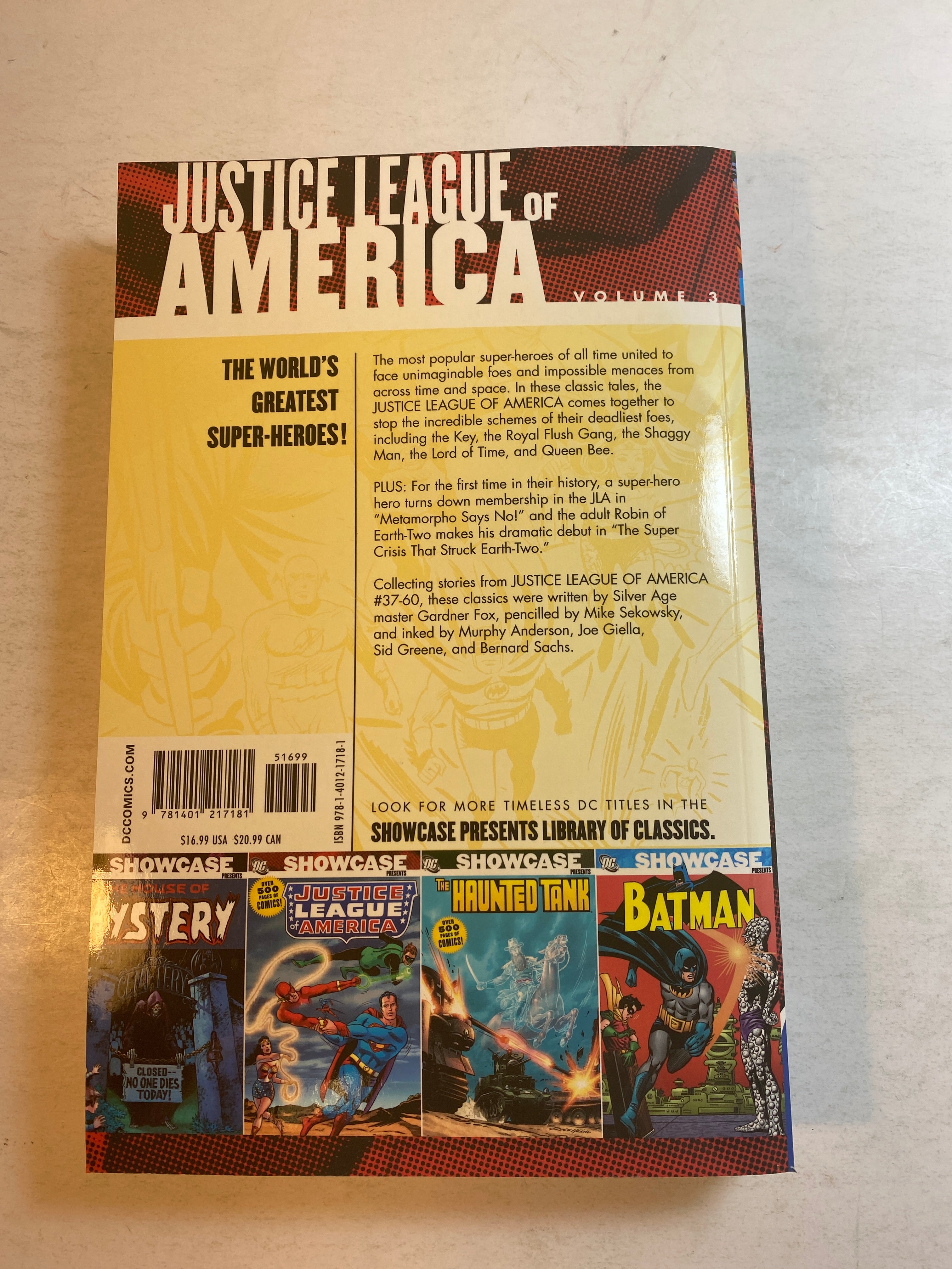 DC Comics Showcase Justice League America SC 2007
