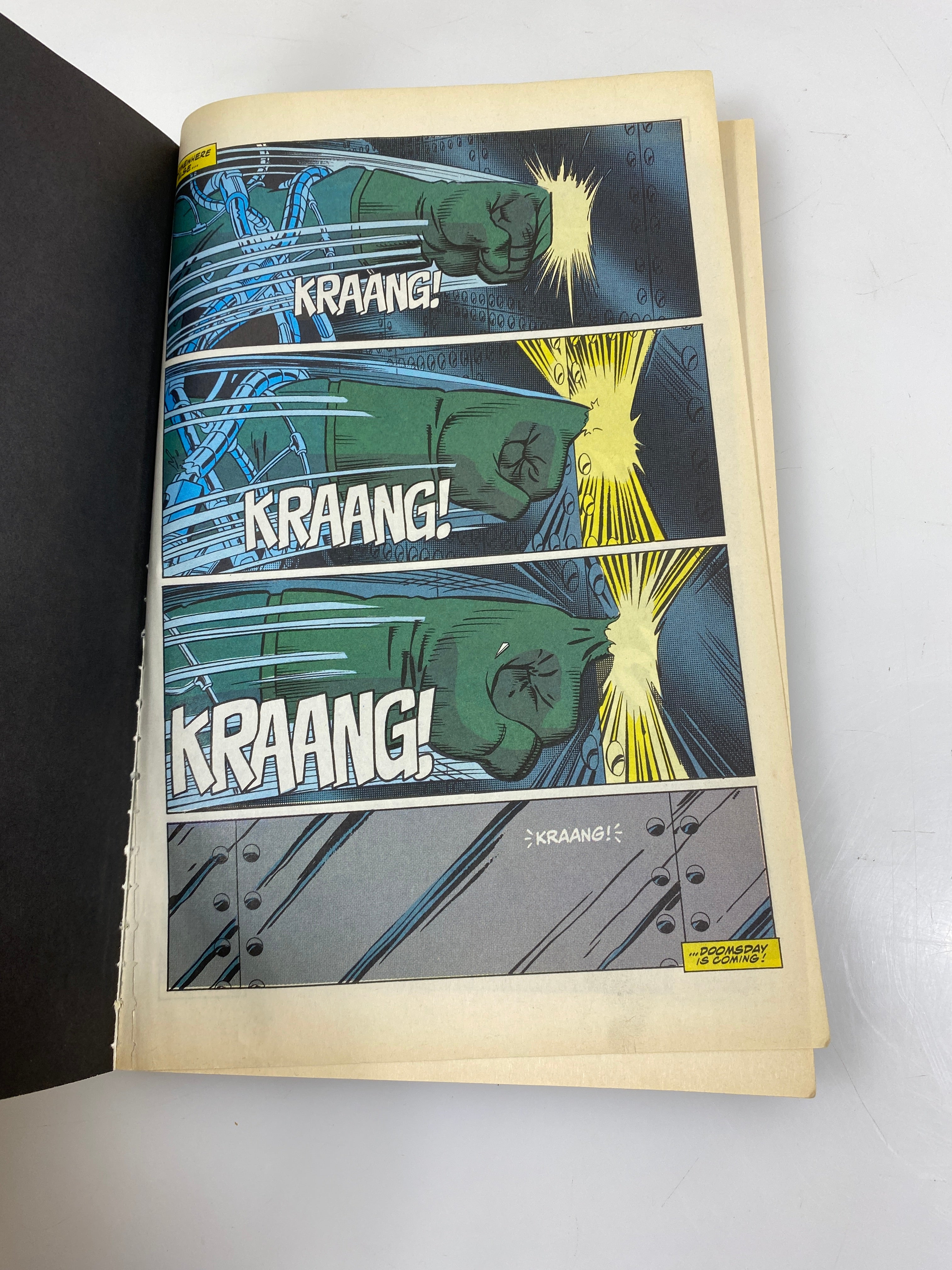 Death of Superman SC Book DC Comics 1993