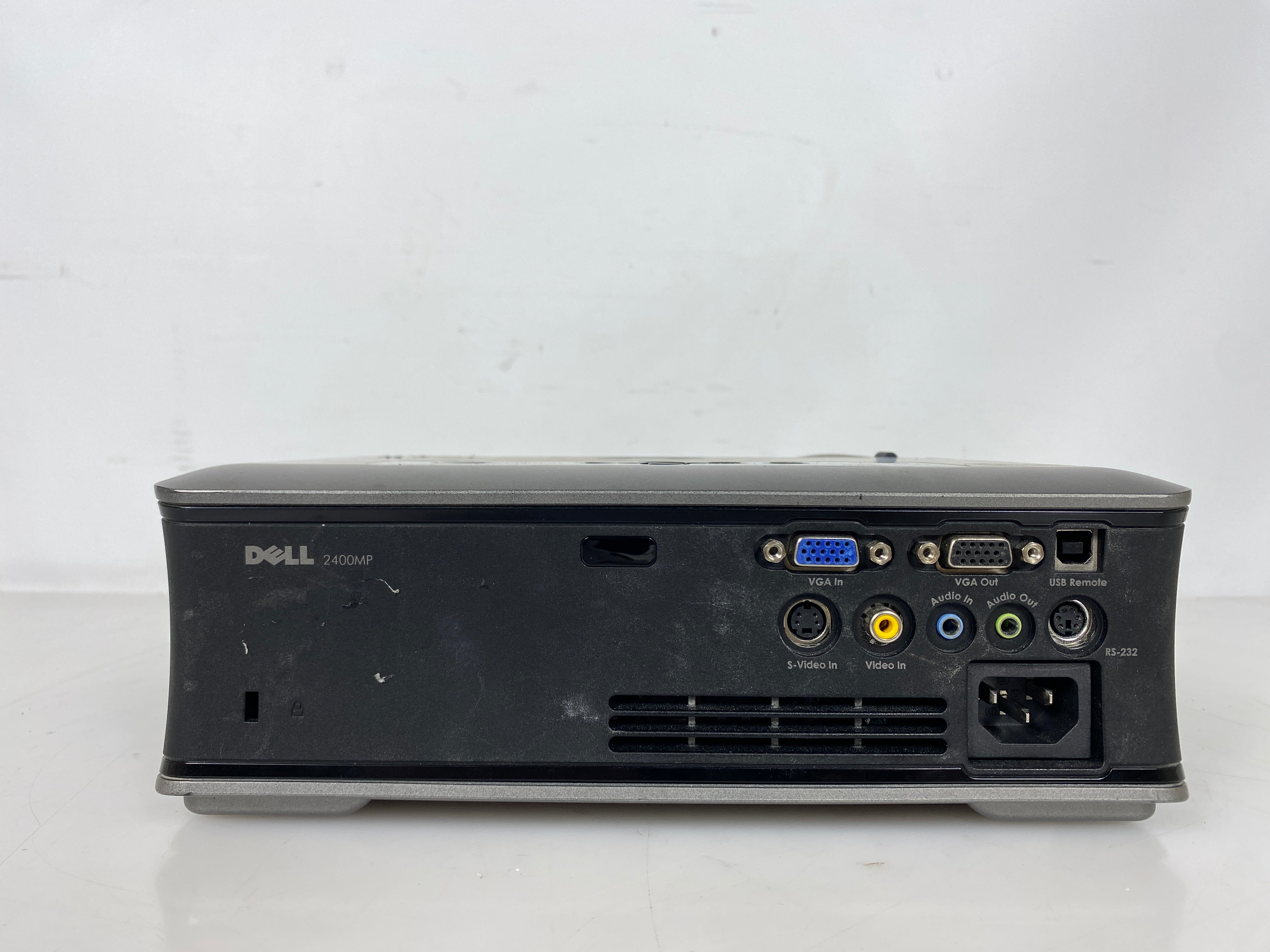 Dell 2400MP XGA Home Theater Projector