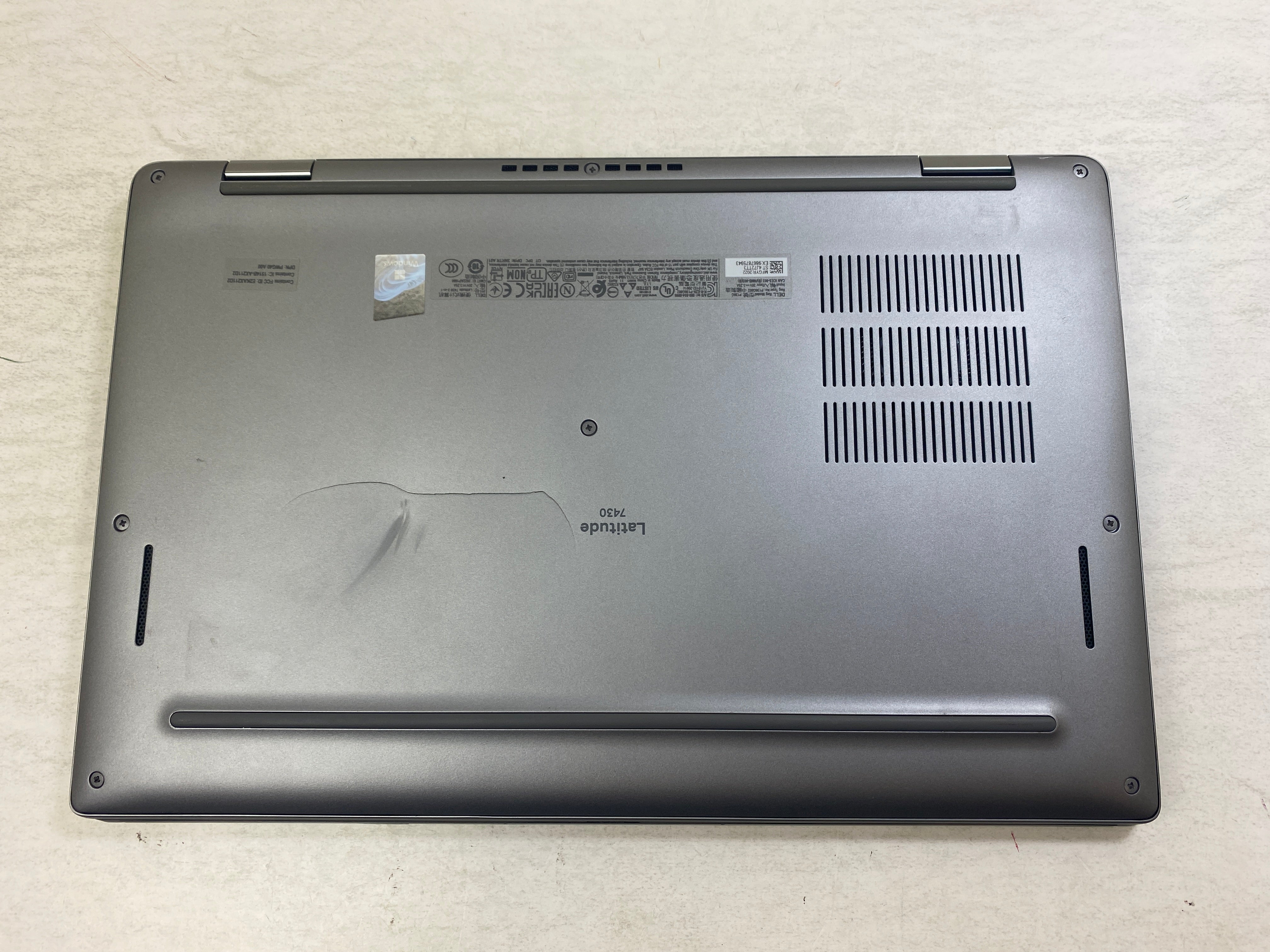 Dell Latitude 7430 i7 12th Gen Windows 11 Pro *No Battery* *Damaged Back*