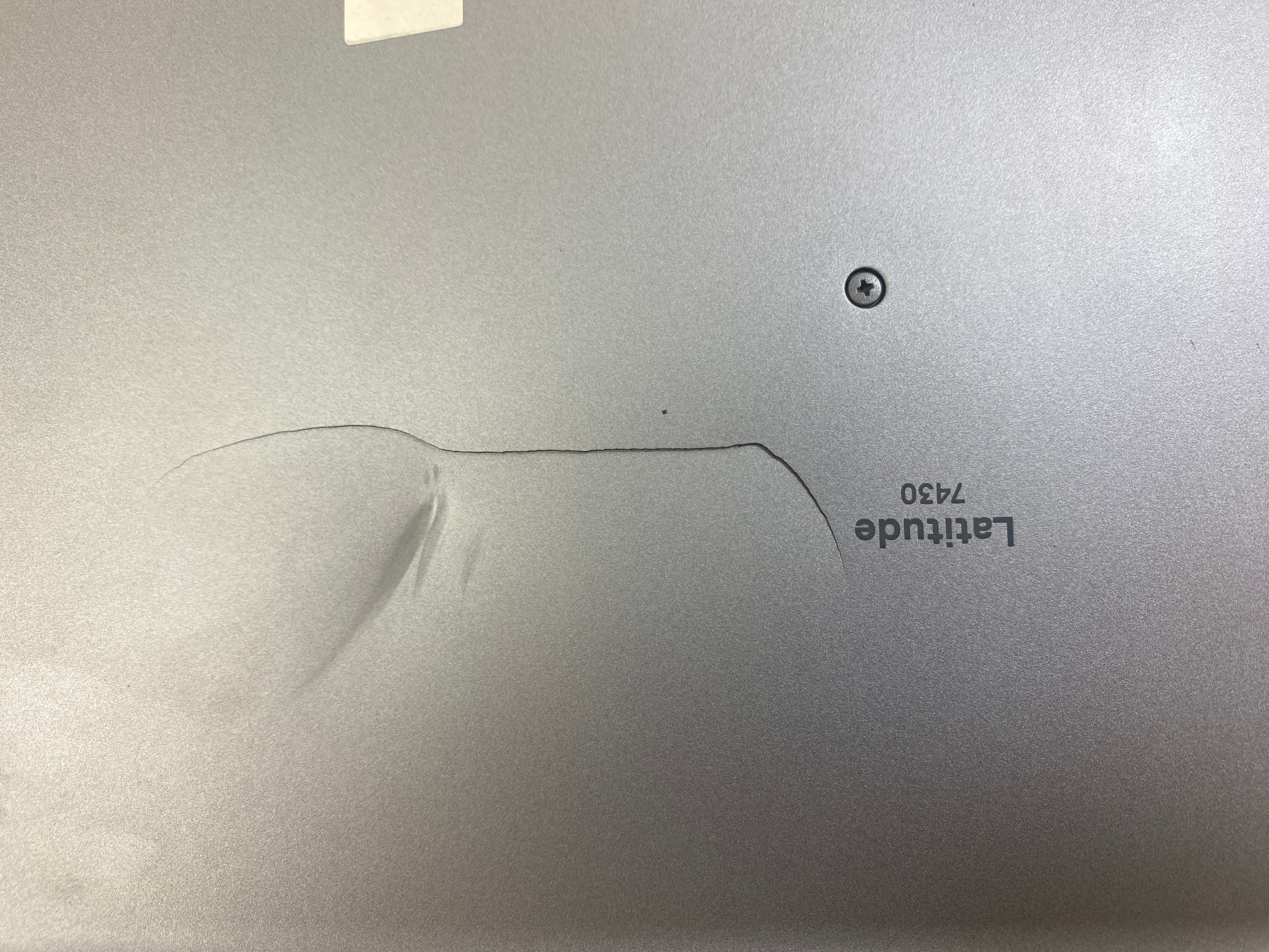 Dell Latitude 7430 i7 12th Gen Windows 11 Pro *No Battery* *Damaged Back*