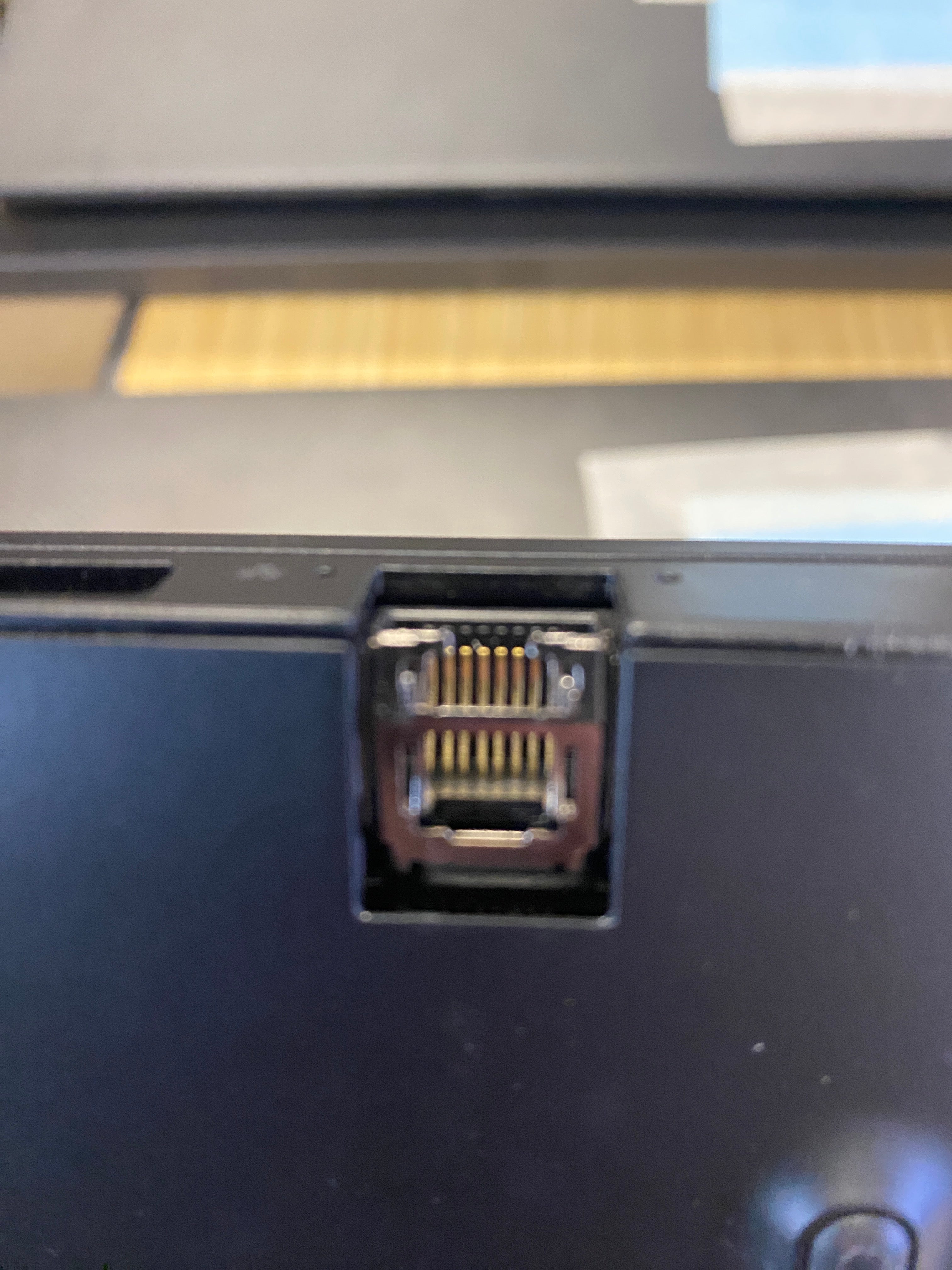Dell Latitude 7490 i7 8th Gen Windows 11 Pro *Bad Ethernet Port Cover*