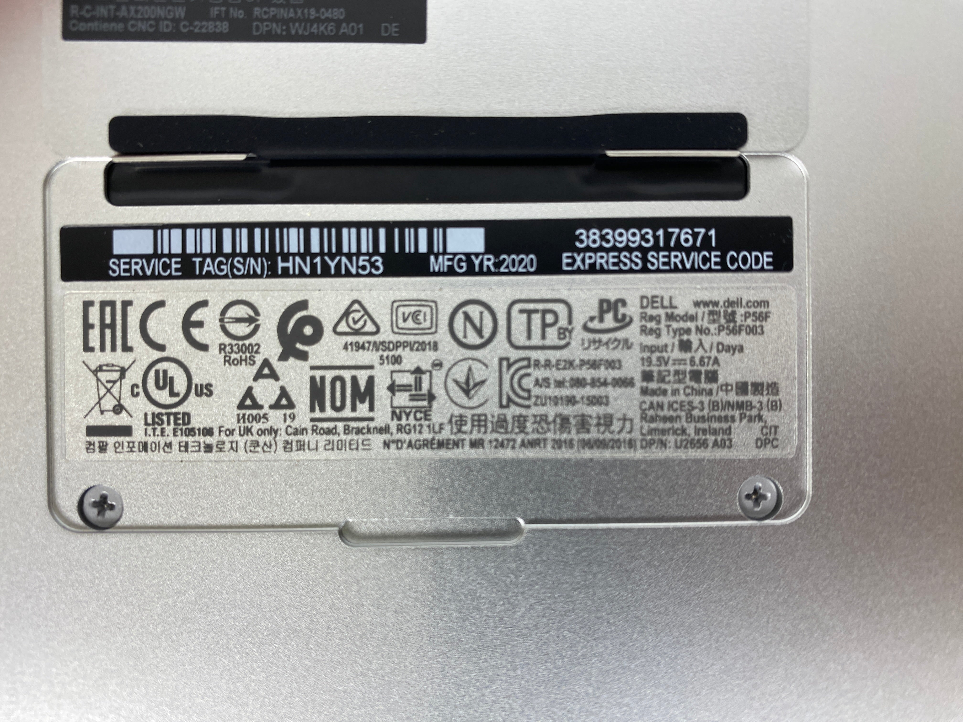 Dell XPS 15-7590 i7 9th Gen Windows 11 Home