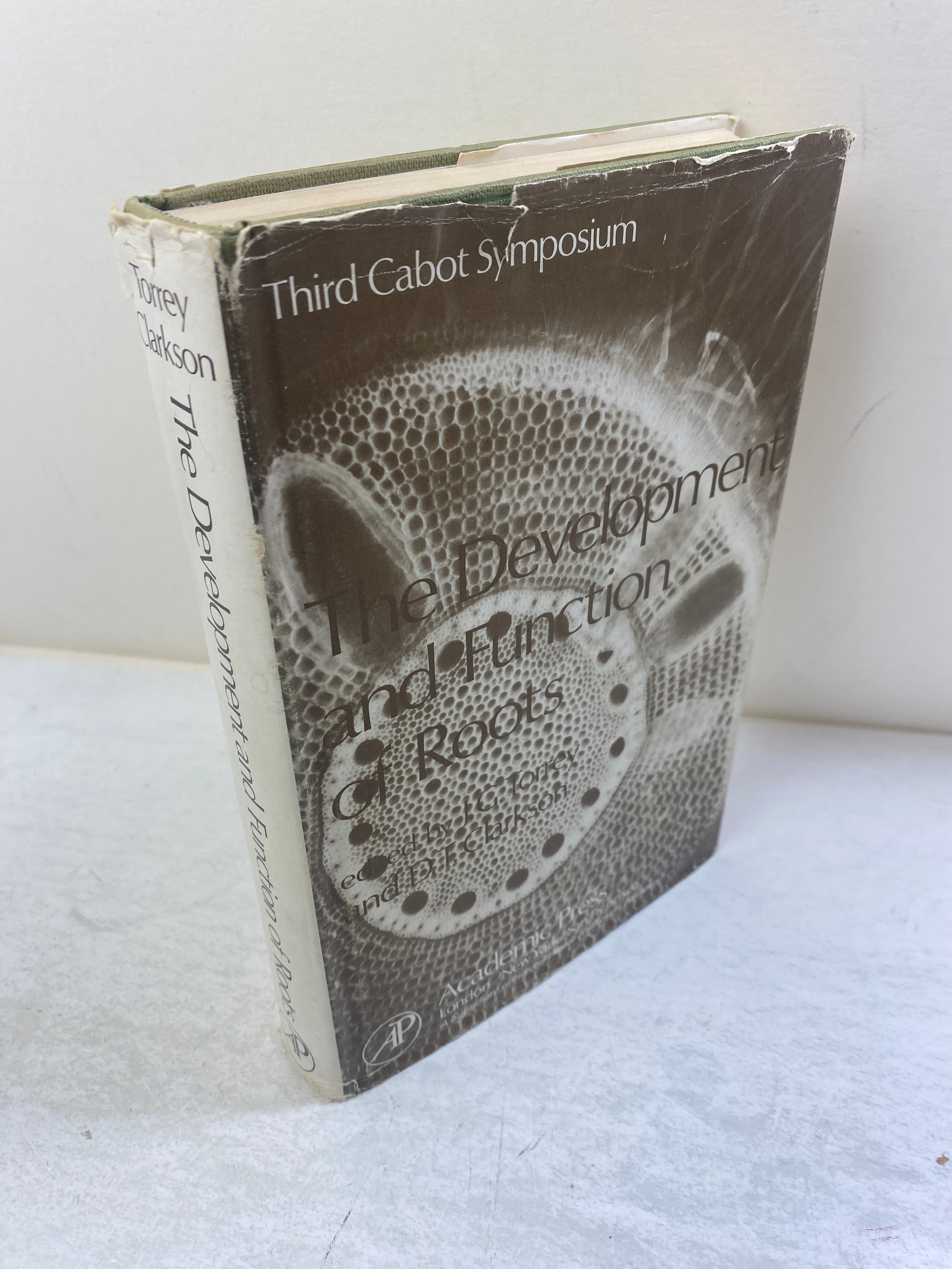 Development and Function of Roots James Beard Collection HCDJ 1975
