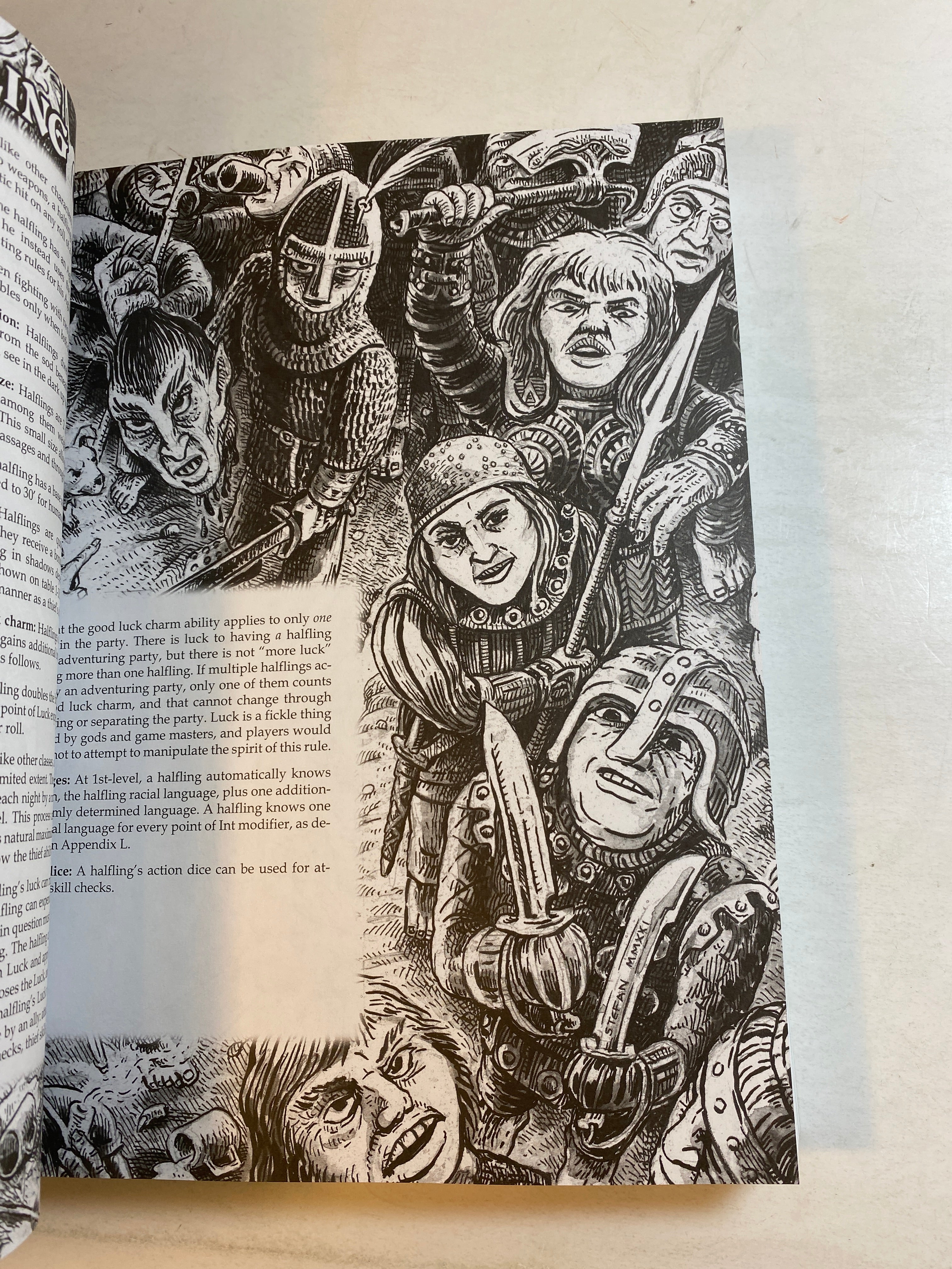 Dungeon Crawl Classics RPG Core Book SC