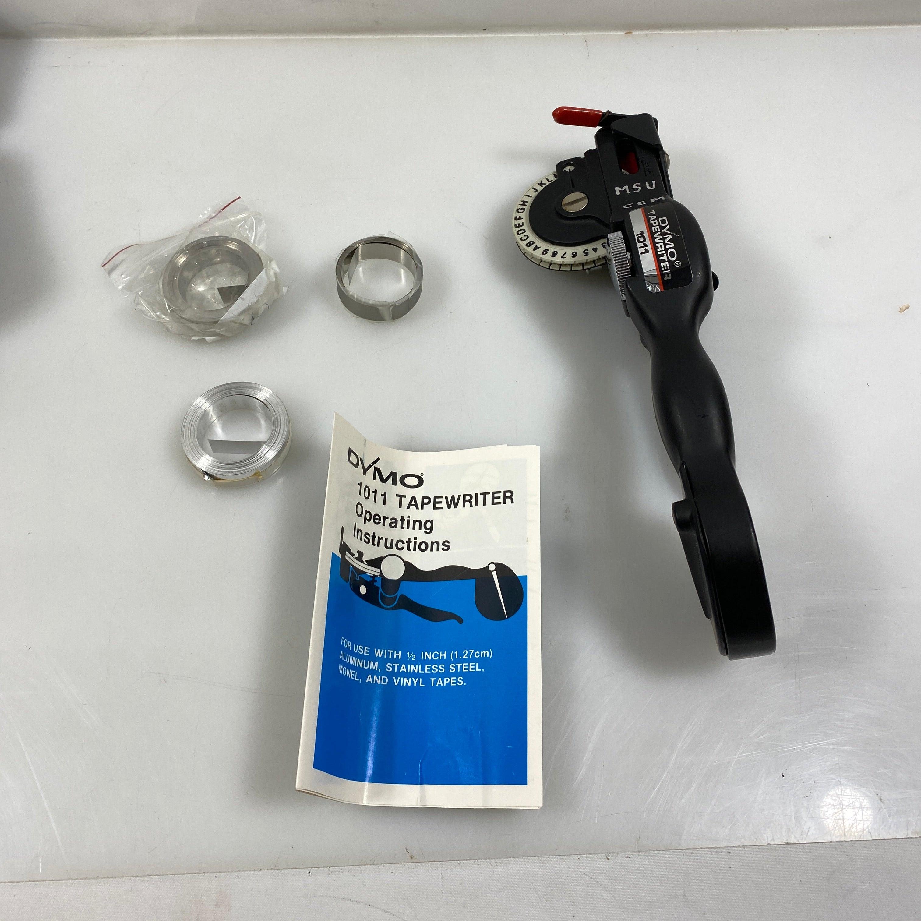 Dymo #1011 Embossing Label Maker Kit