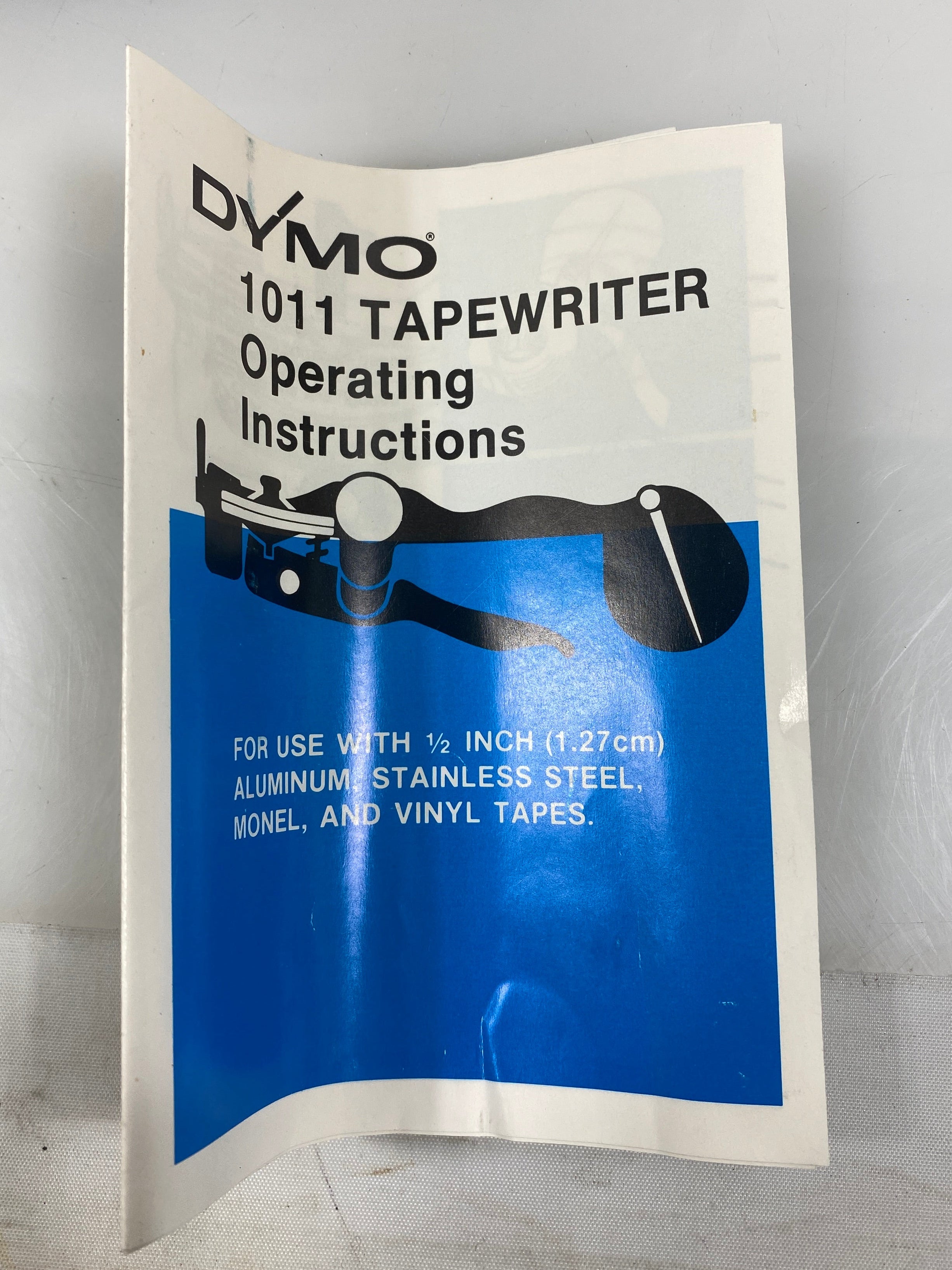 Dymo #1011 Embossing Label Maker Kit