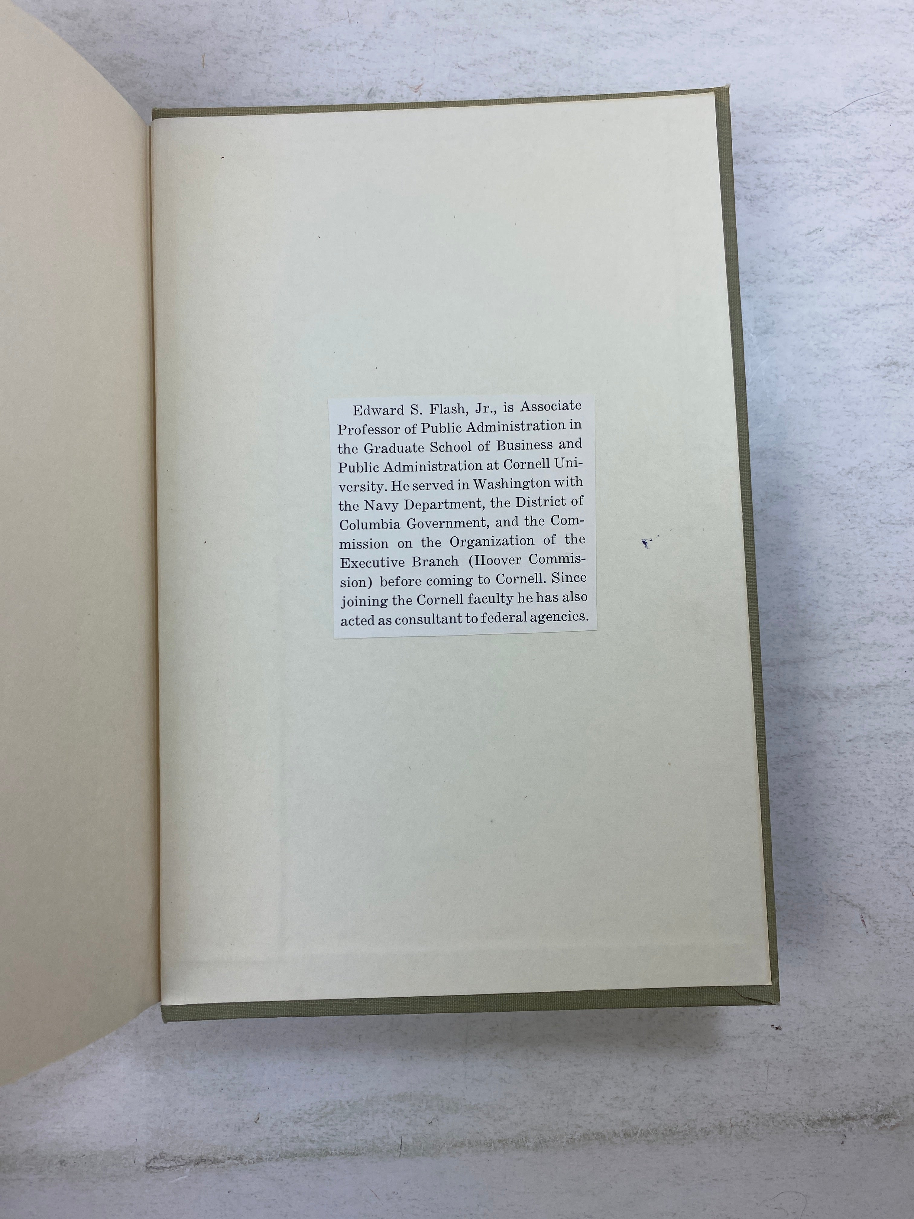 Economic Advice and Presidential Leadership by Flash Ex-library 1965 HC