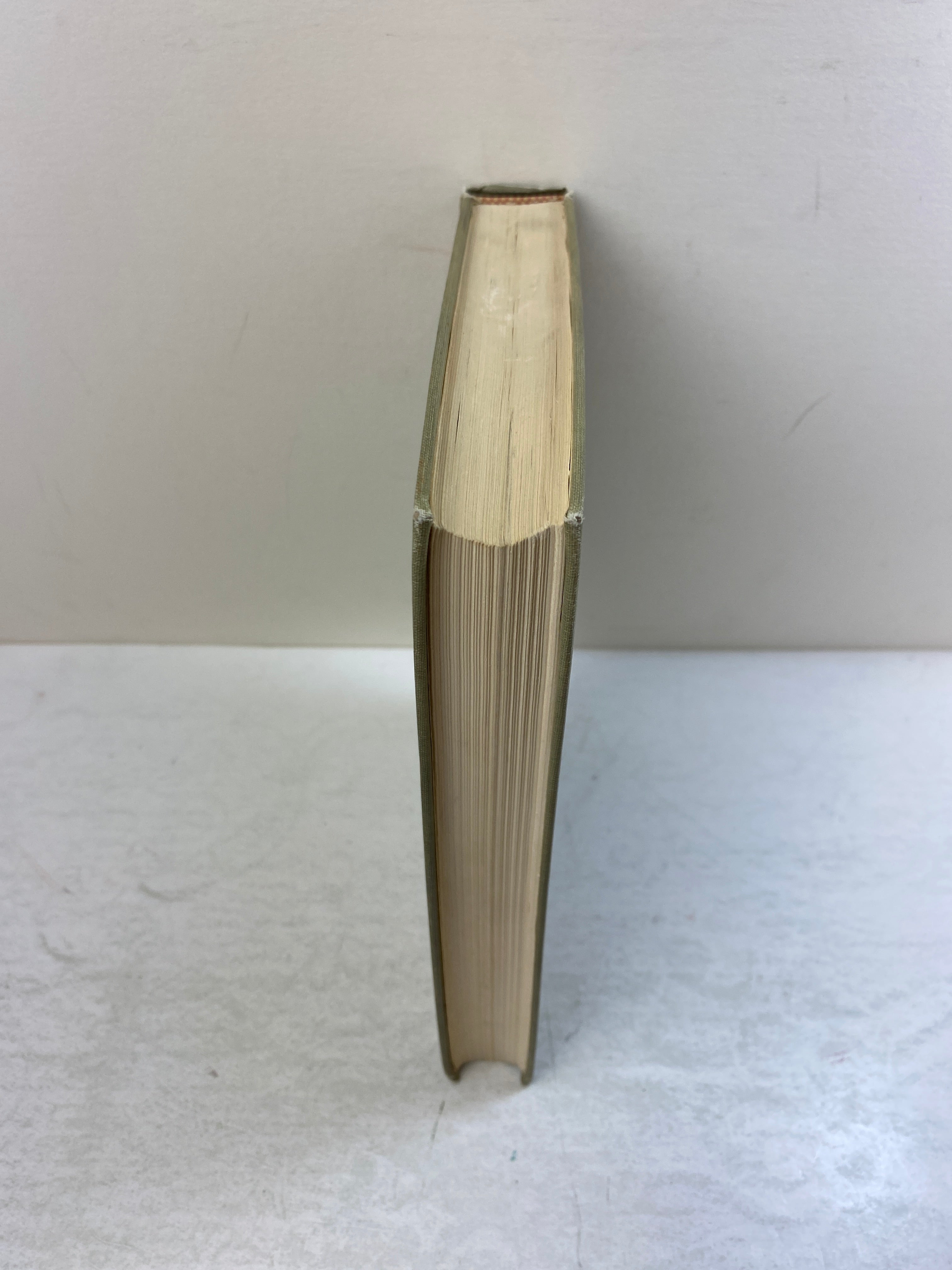 Economic Advice and Presidential Leadership by Flash Ex-library 1965 HC