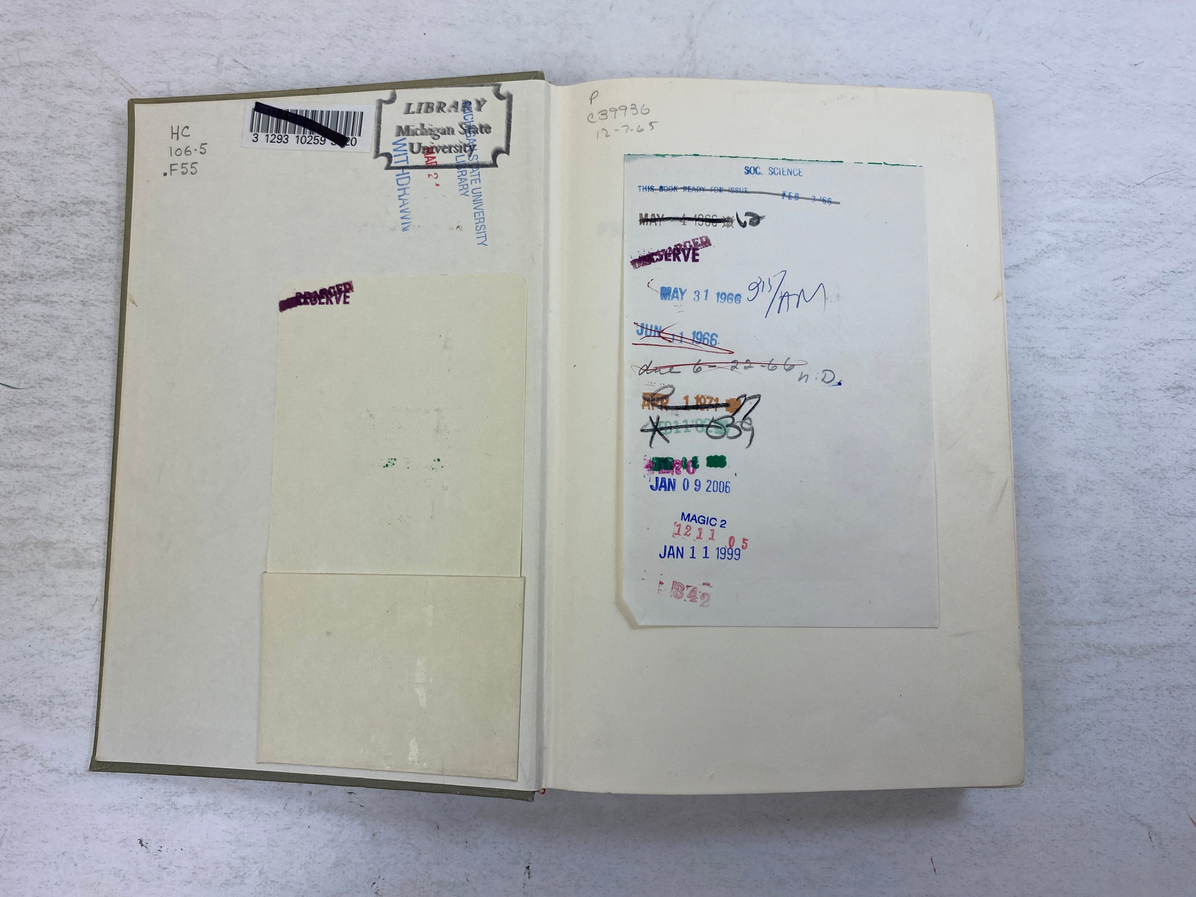 Economic Advice and Presidential Leadership by Flash Ex-library 1965 HC