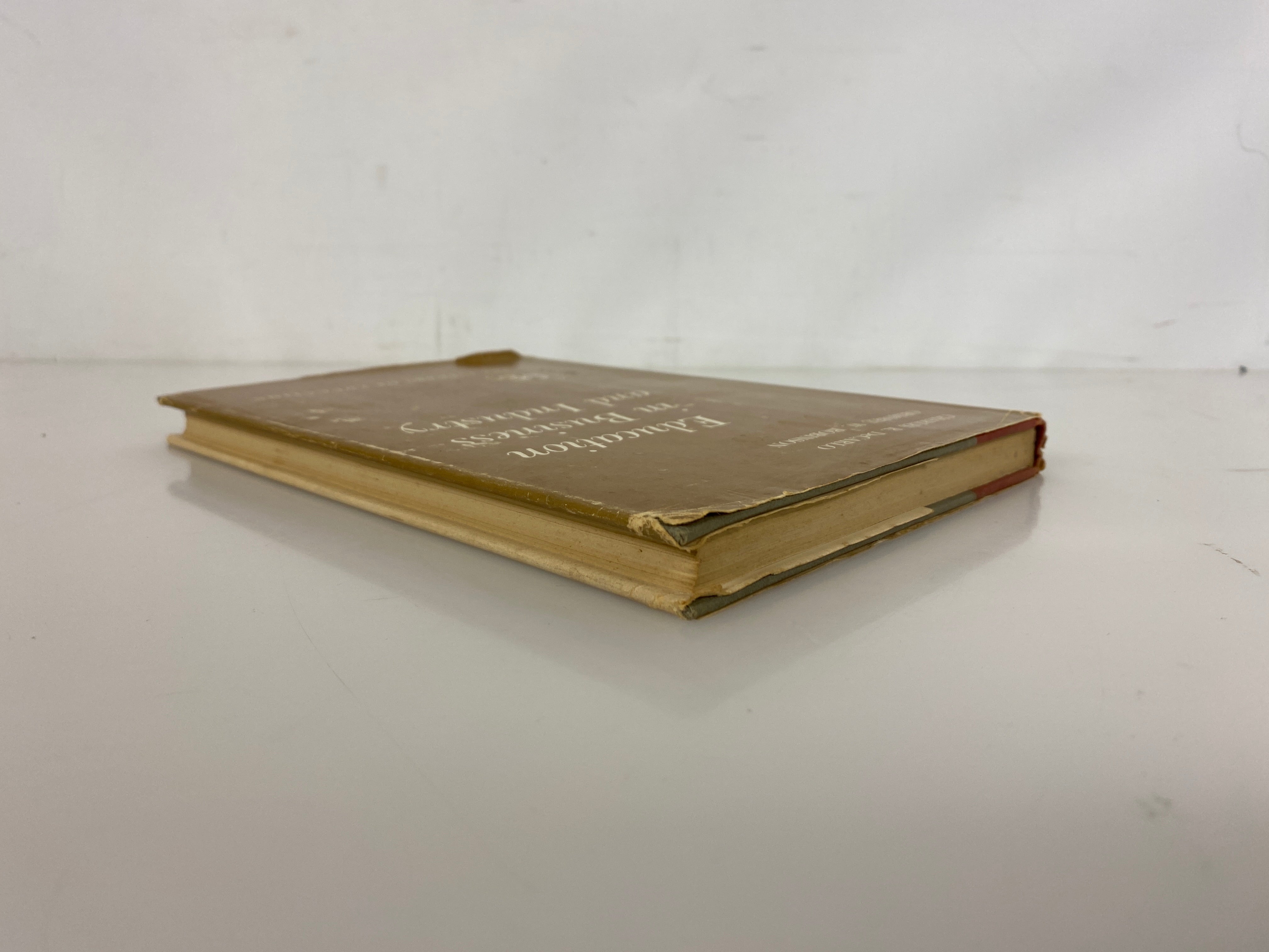 Education in Business & Industry Decarlo/Robinson 1968 2nd Printing HCDJ