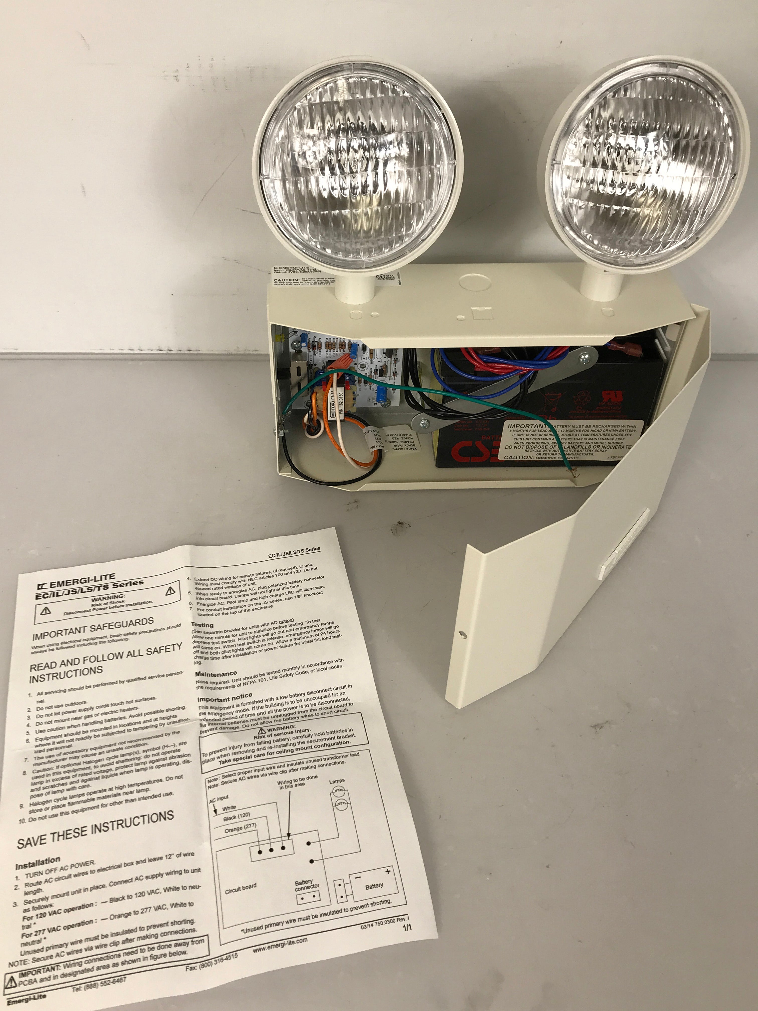 Emergi-Lite 6V Compact Steel Battery Unit Light with Large 6W Heads