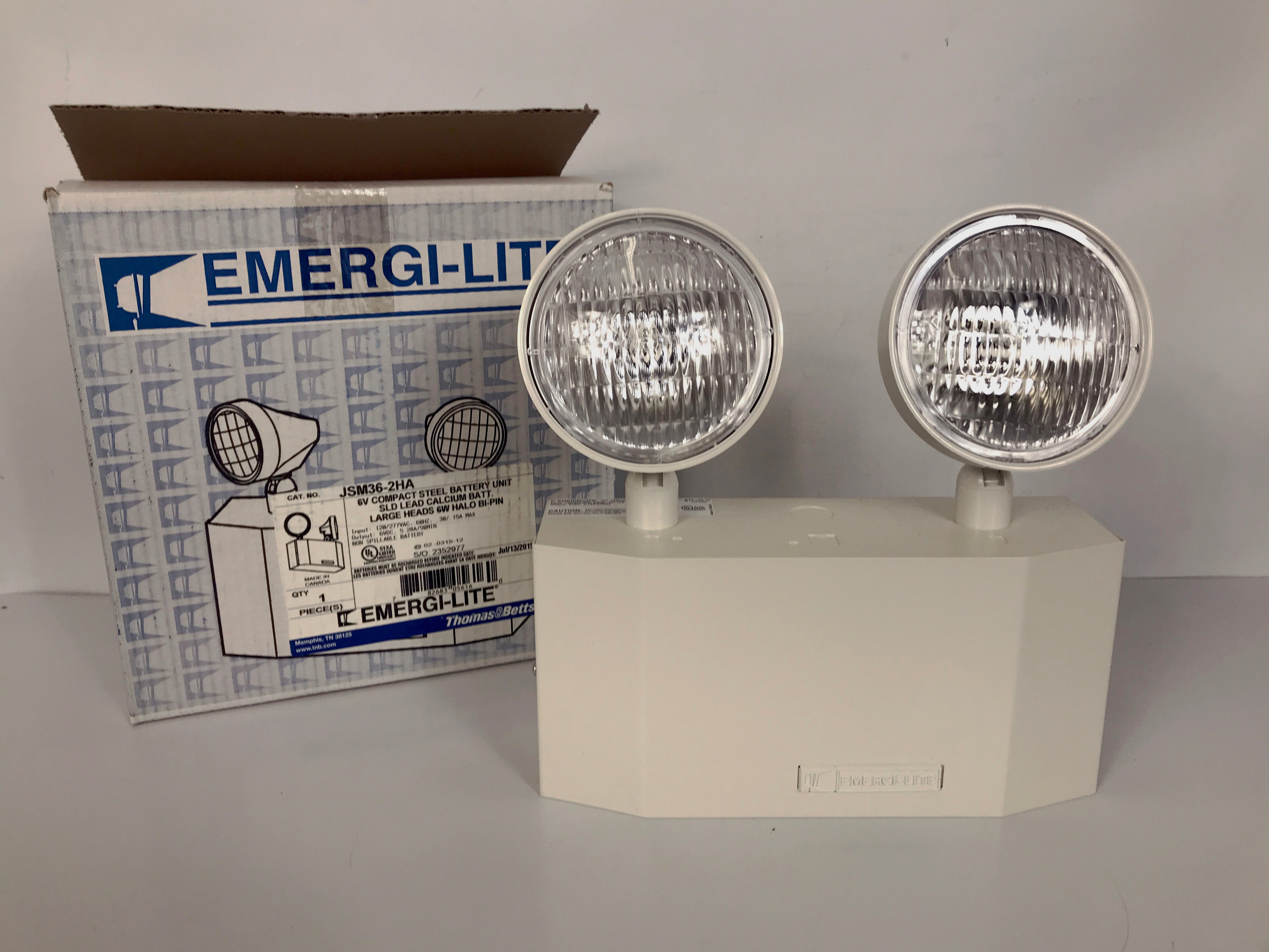 Emergi-Lite 6V Compact Steel Battery Unit Light with Large 6W Heads