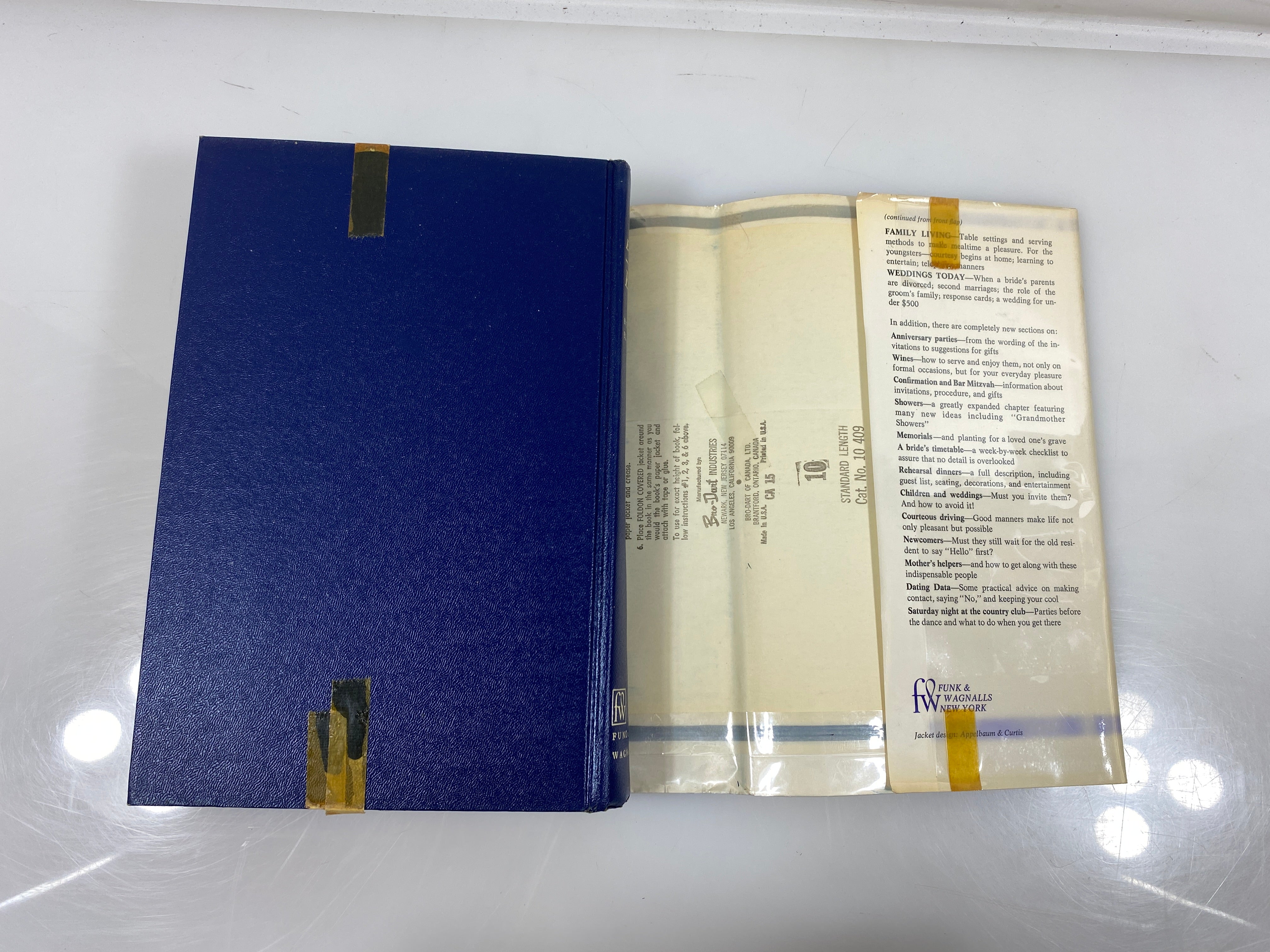 Emily Post's Etiquette by Elizabeth Post Ex-library 1969 HCDJ