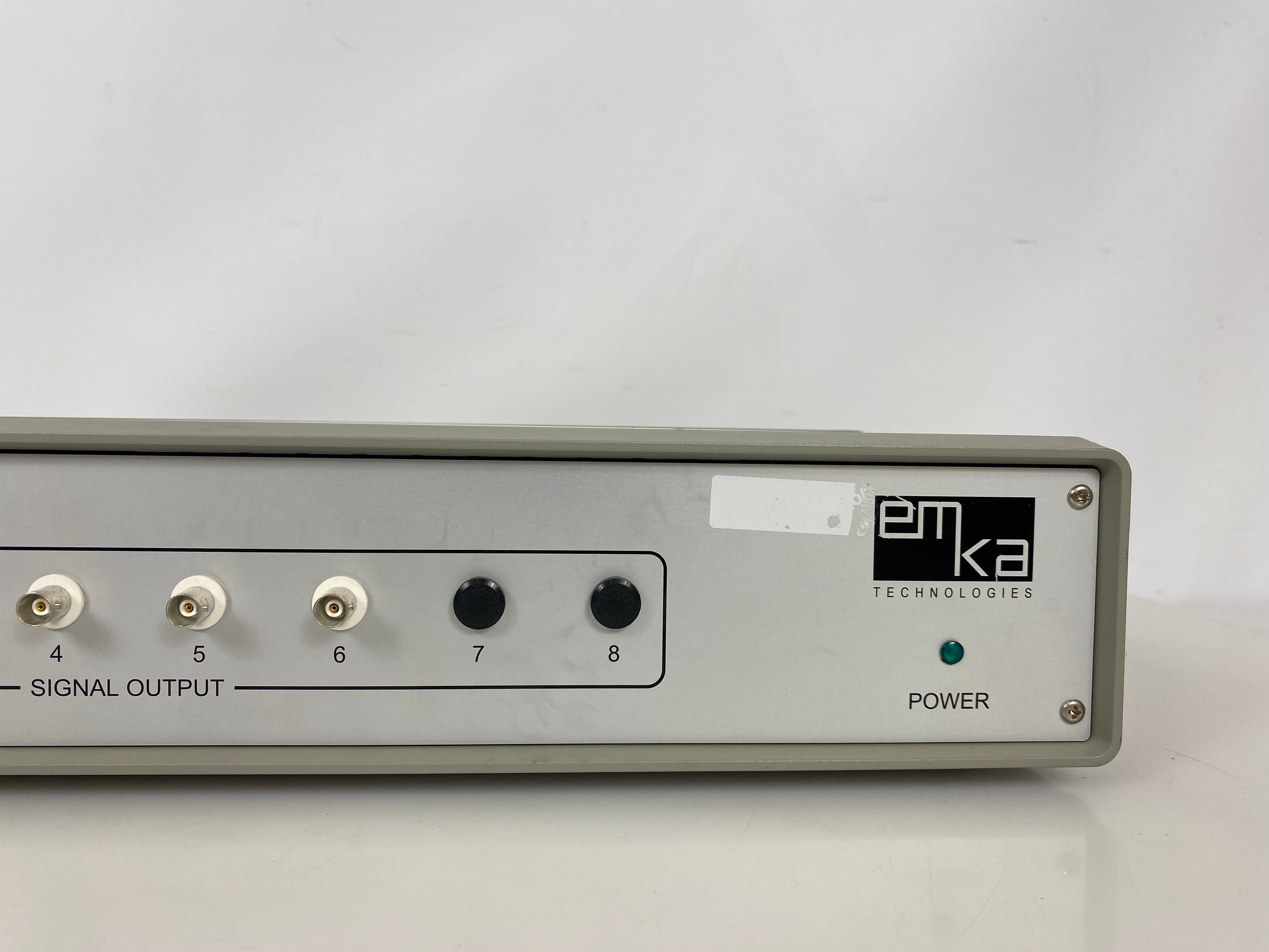 EMKA Technologies TLR-VAA 8 Channel Hub