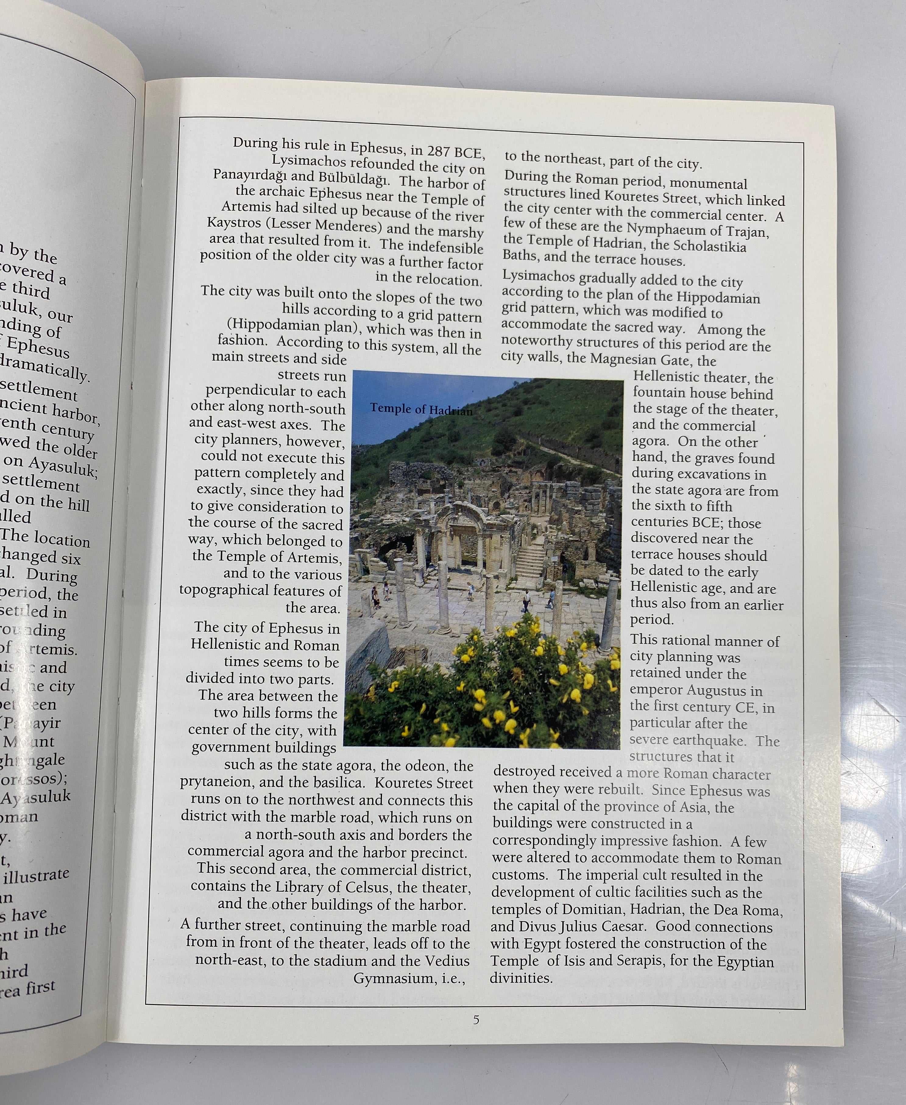 Ephesus (English) Photographic History Do-Gu Publications 1995 SC