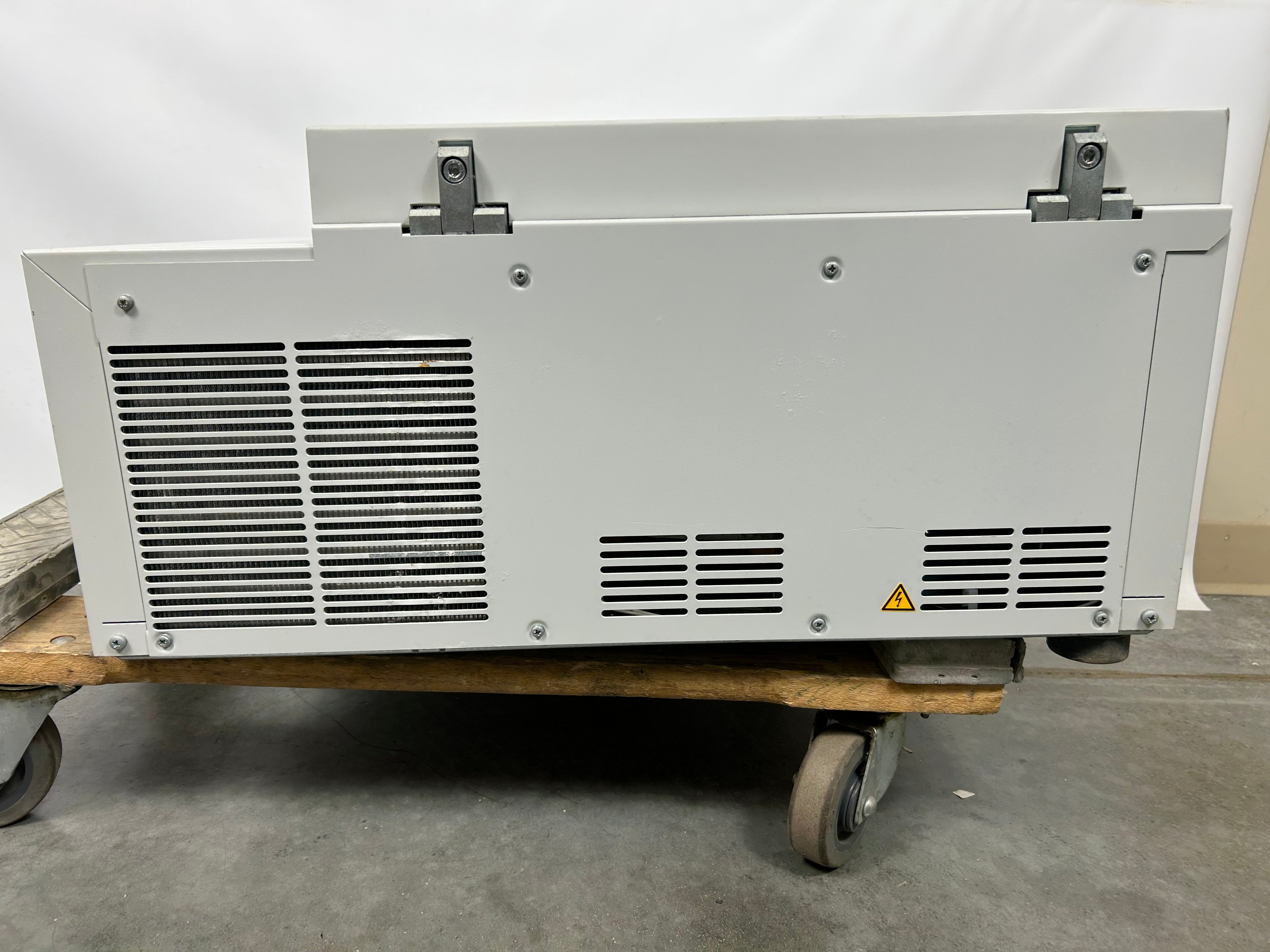 Eppendorf 5810R Centrifuge