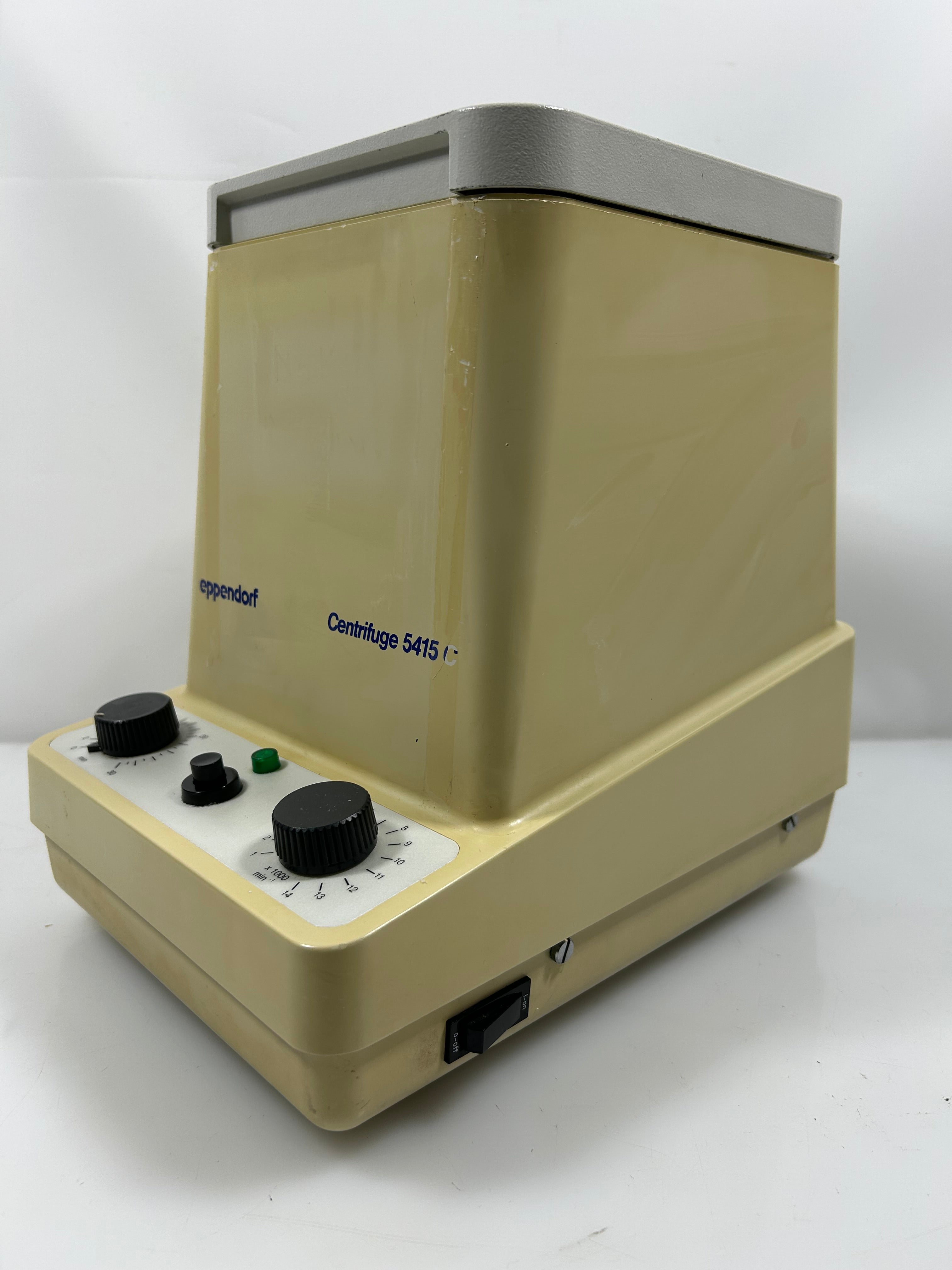 Eppendorf Centrifuge 5415C