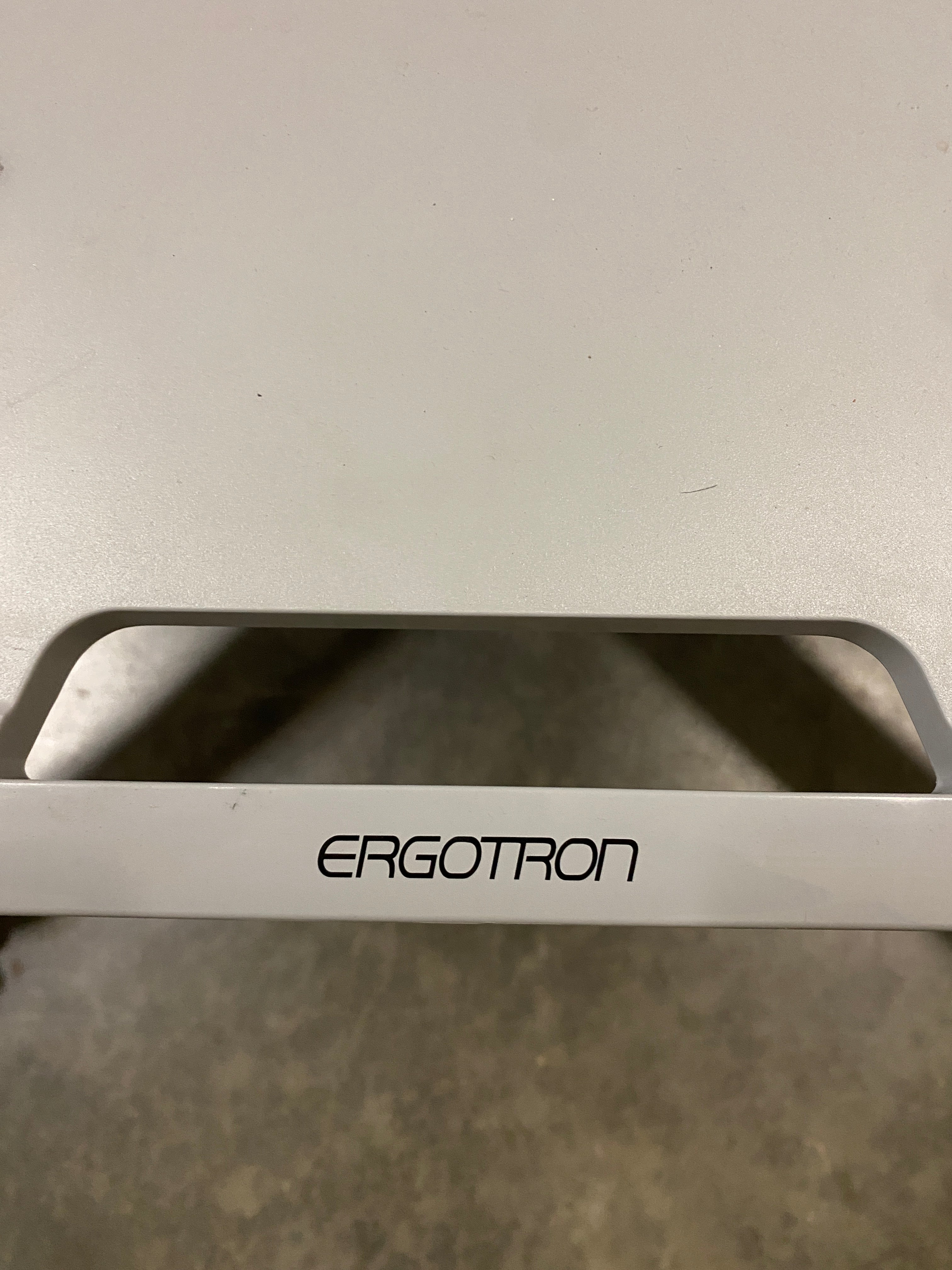 Ergotron Neo-Flex Mobile Media Center