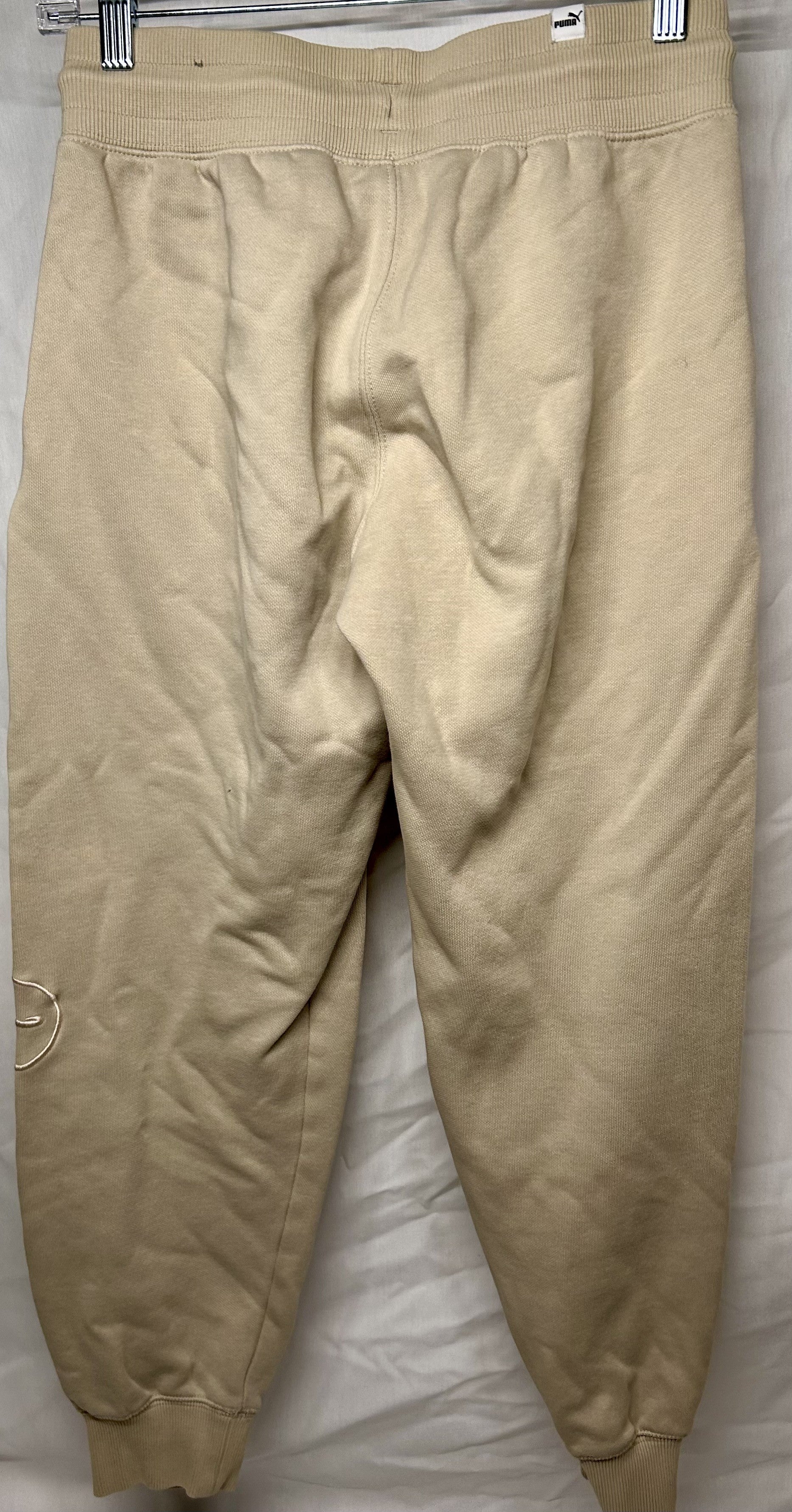 Puma Women's Script Logo Sweatpants in Desert Dust